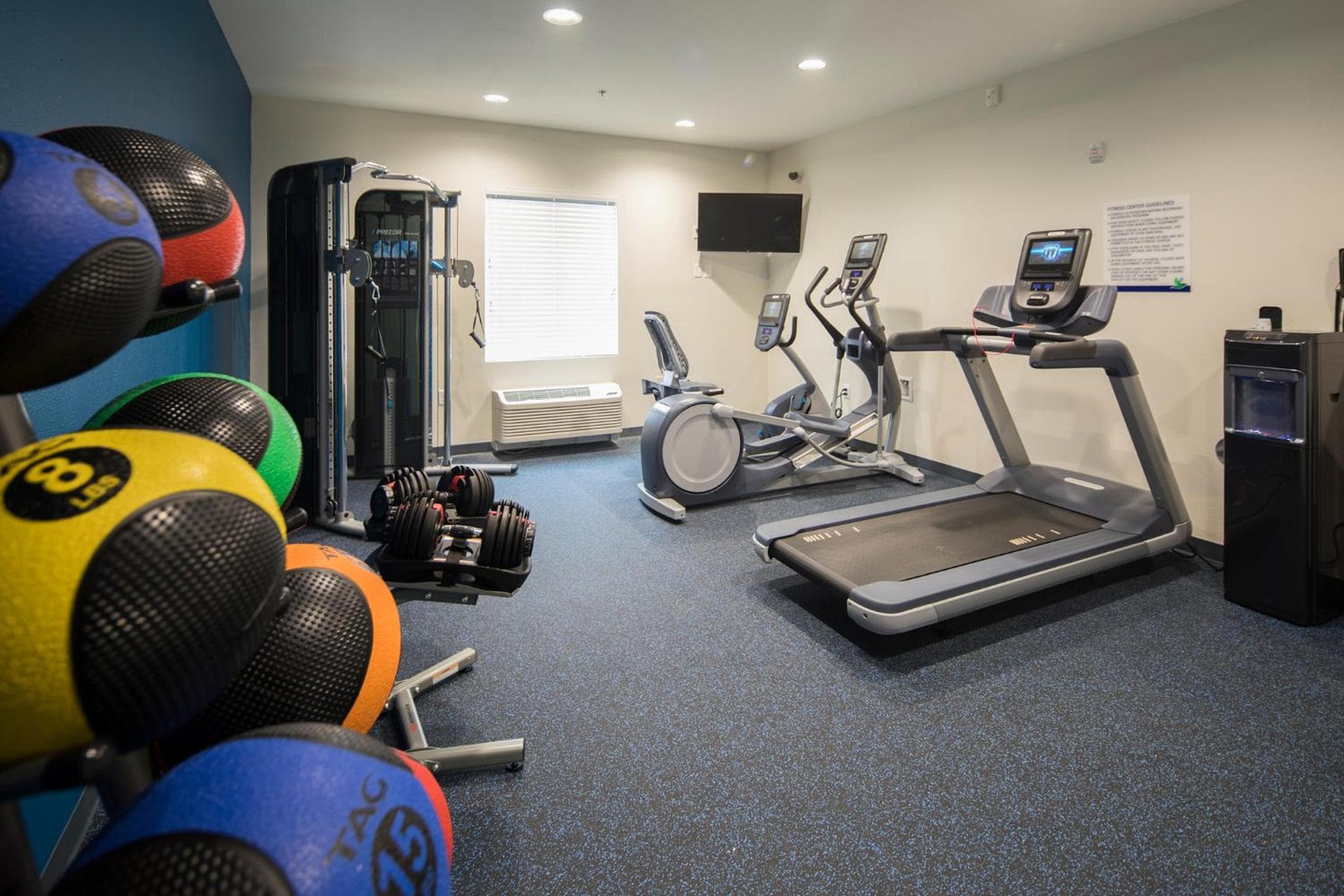 Uptown Suites Extended Stay Charlotte NC - Concord