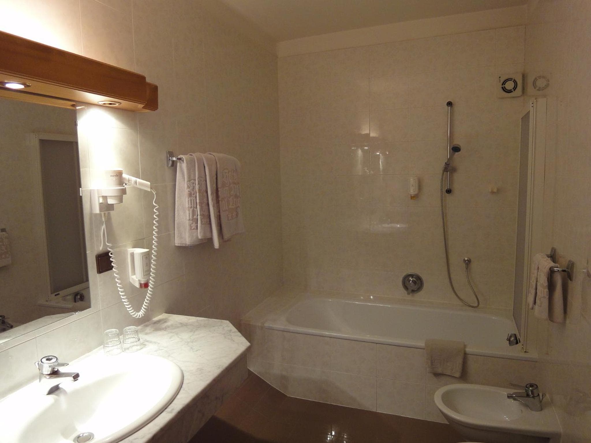 Hotel zum Wolf