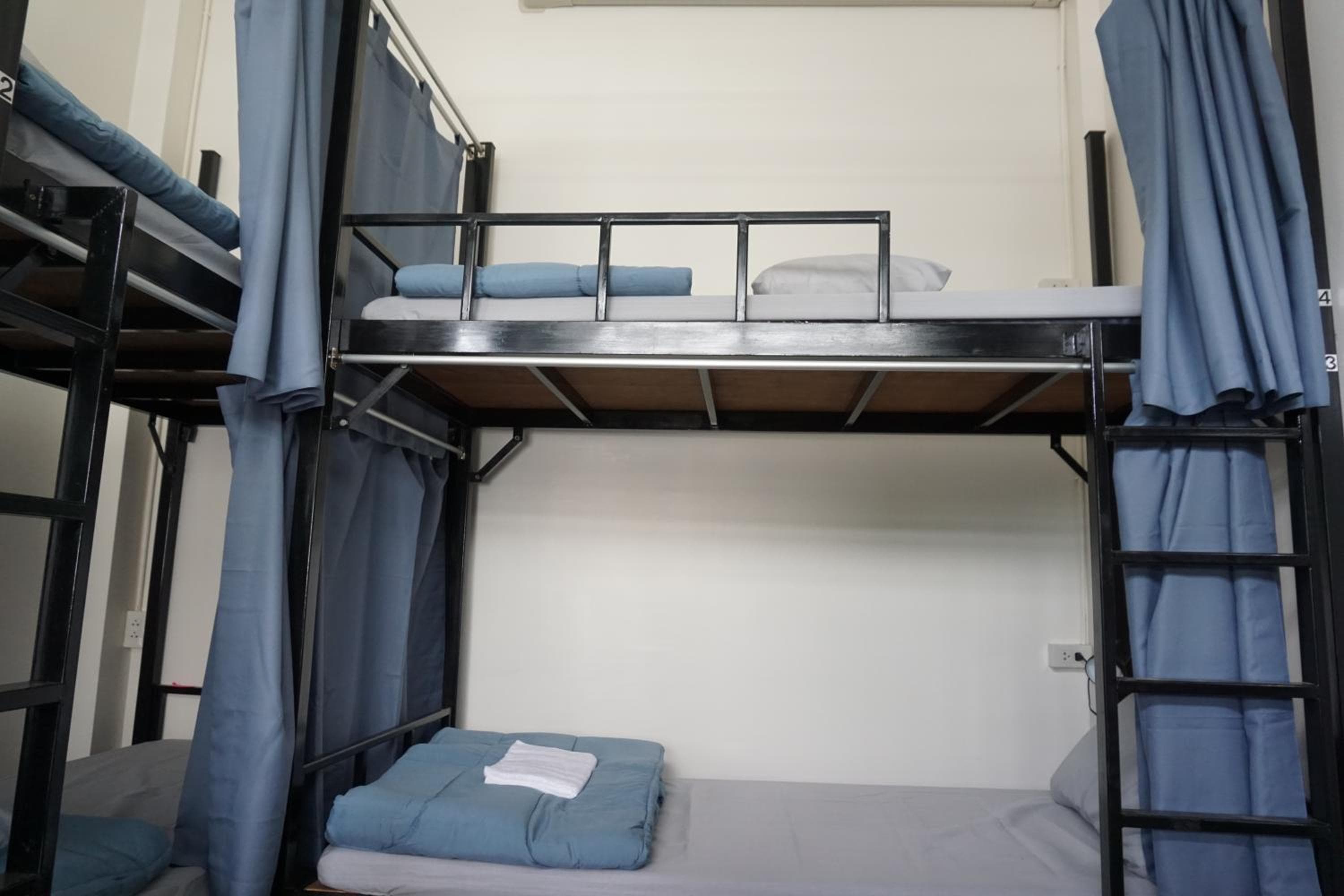 Krit Hostel