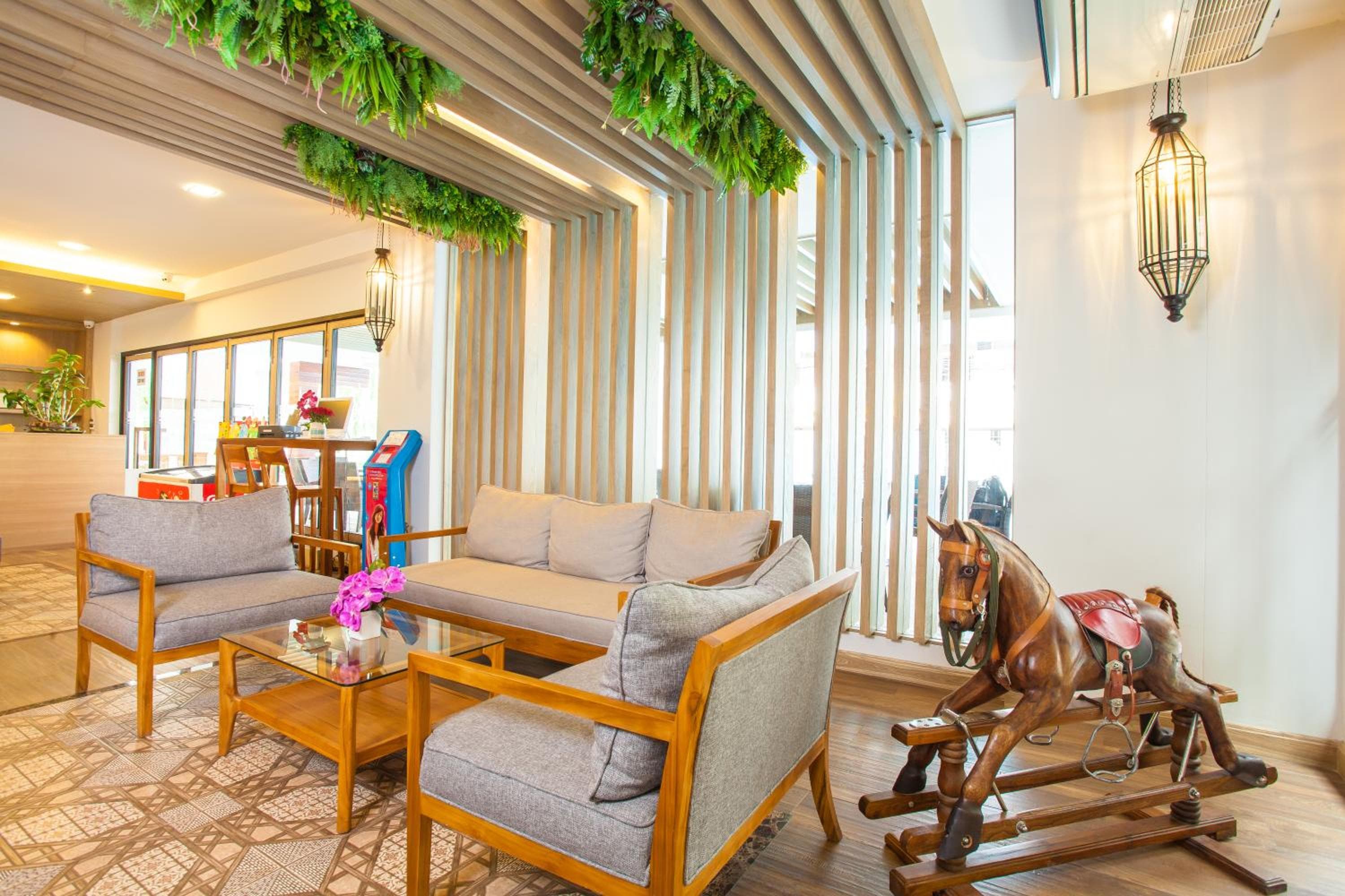 New Siam Palace Ville Hotel