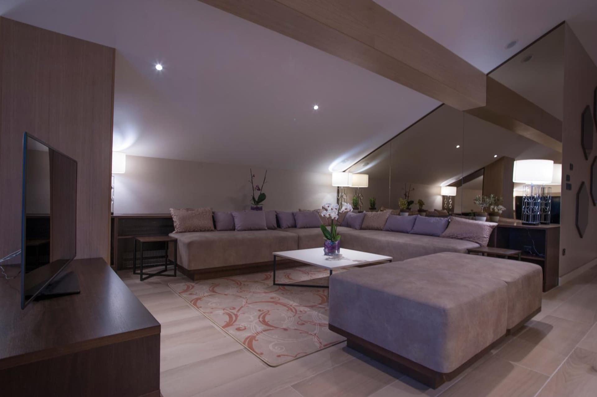 Hotel Riva by Aycon