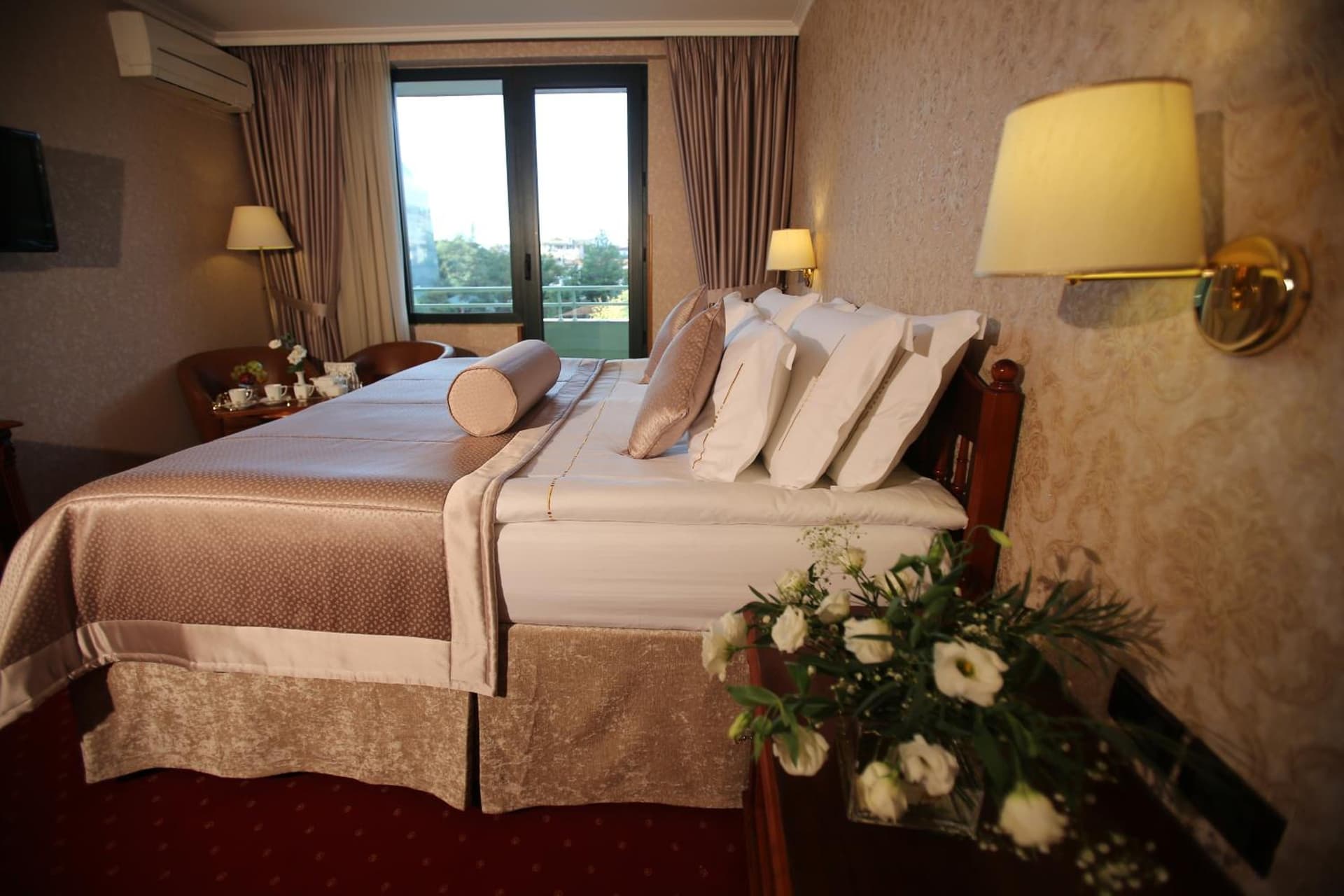 Grand Hotel & Spa Tirana