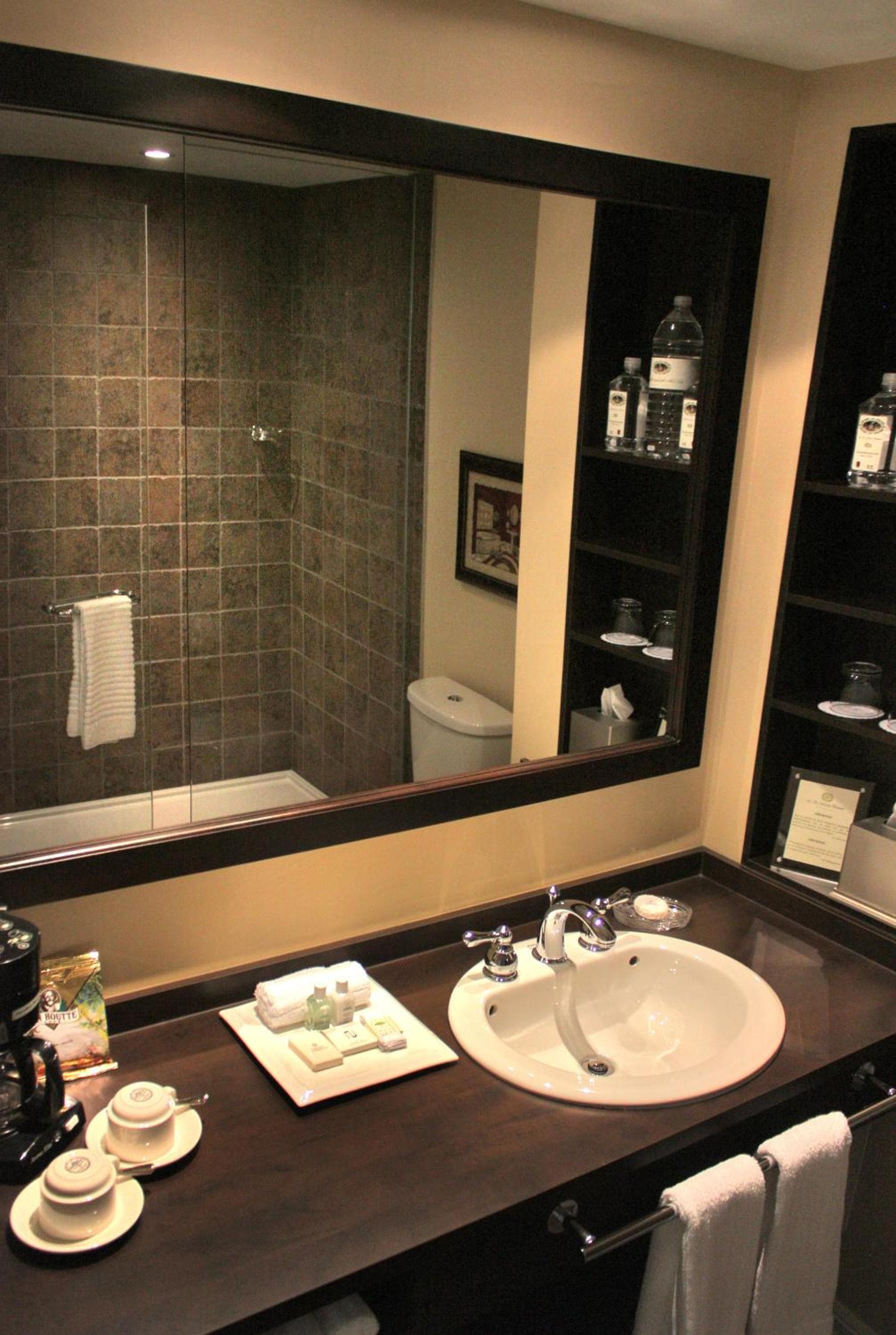 Hotel Vallea Bromont, Tapestry Collection by Hilton
