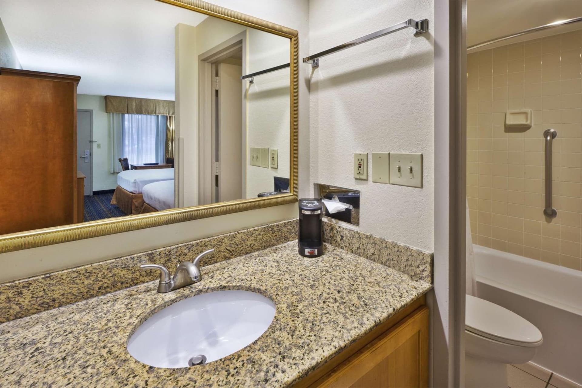 Best Western Dulles Airport Inn
