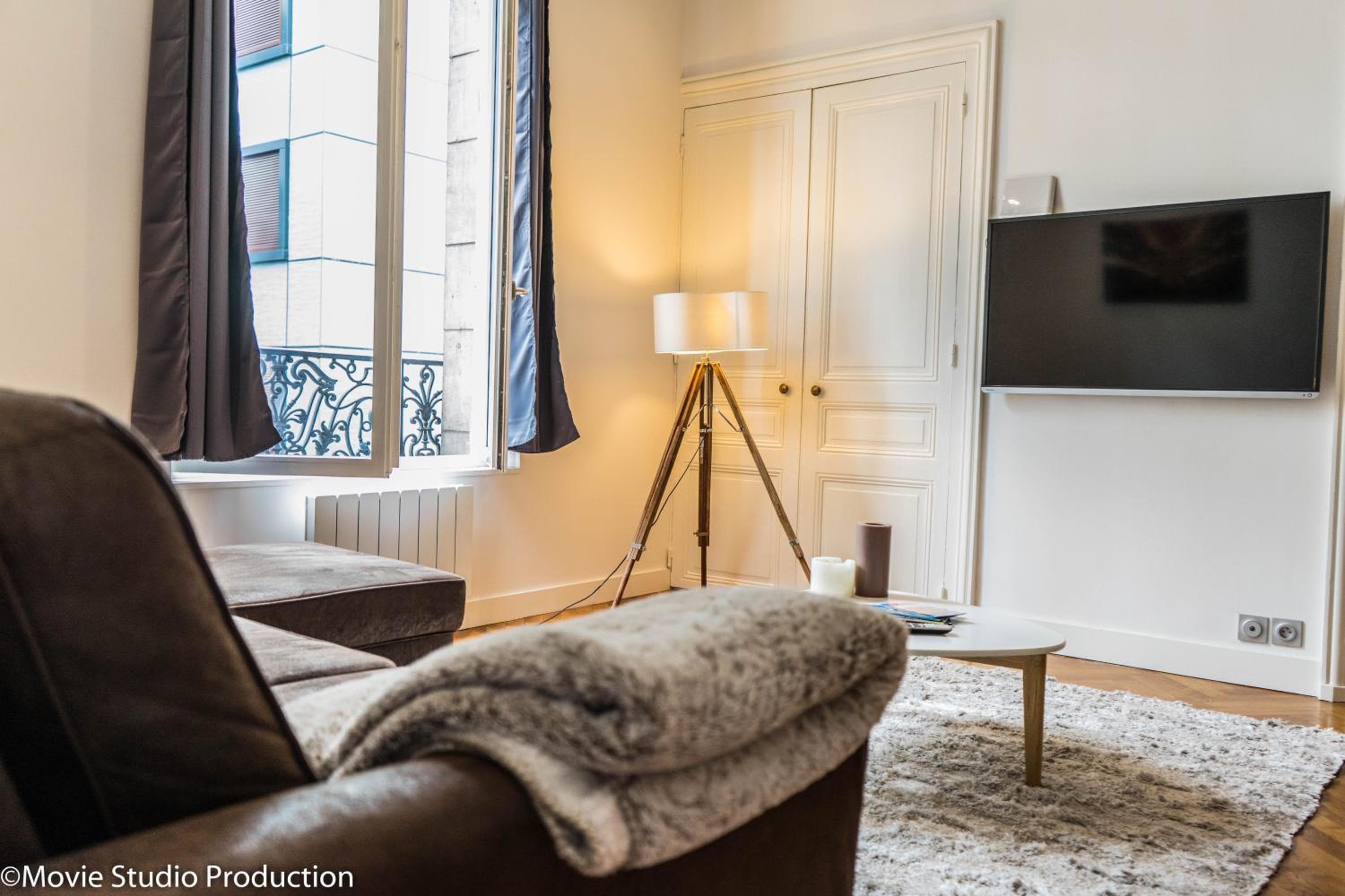 Charming Haussmannien 50m2 - city center