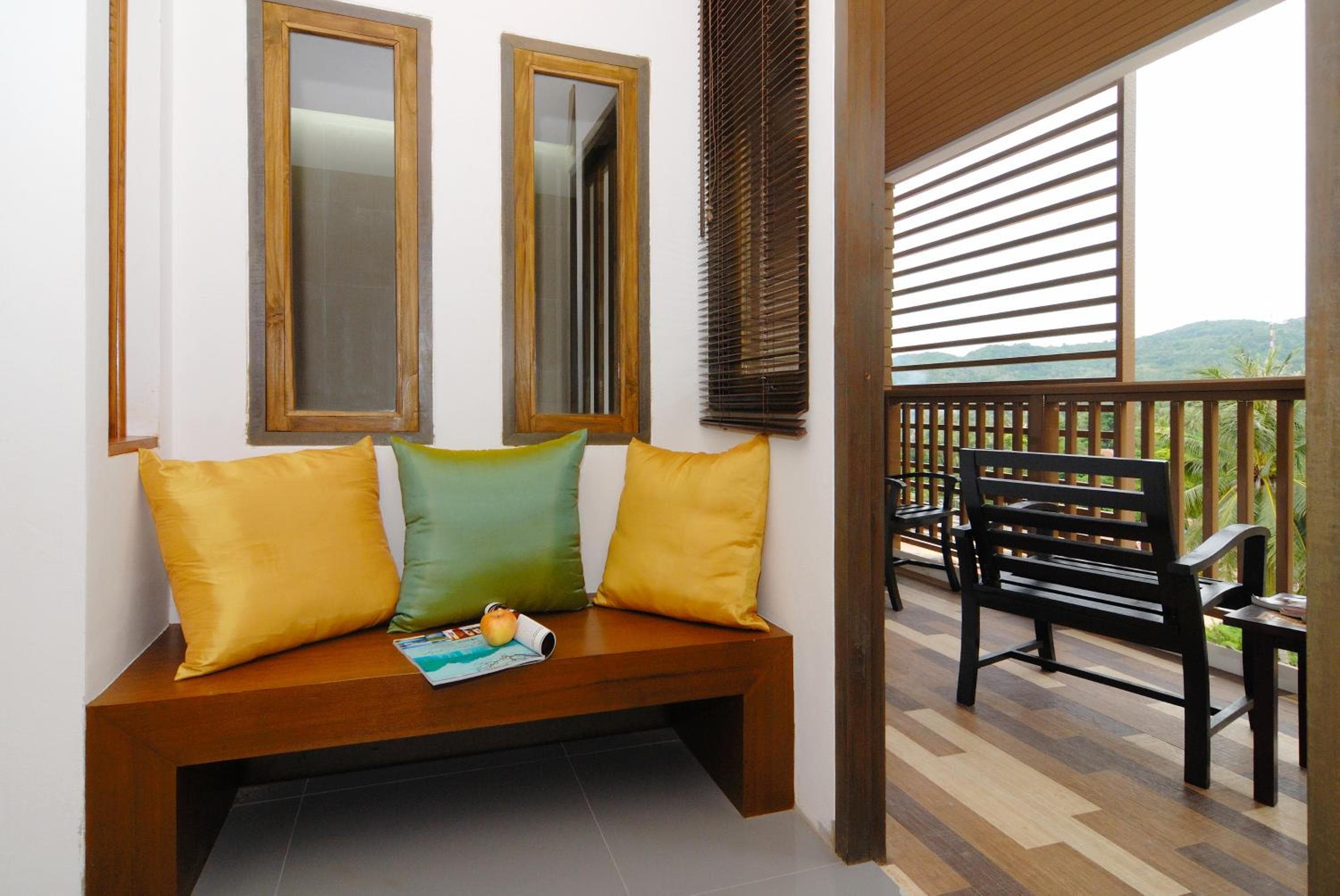 Peach Blossom Resort & Pool Villa - SHA Plus