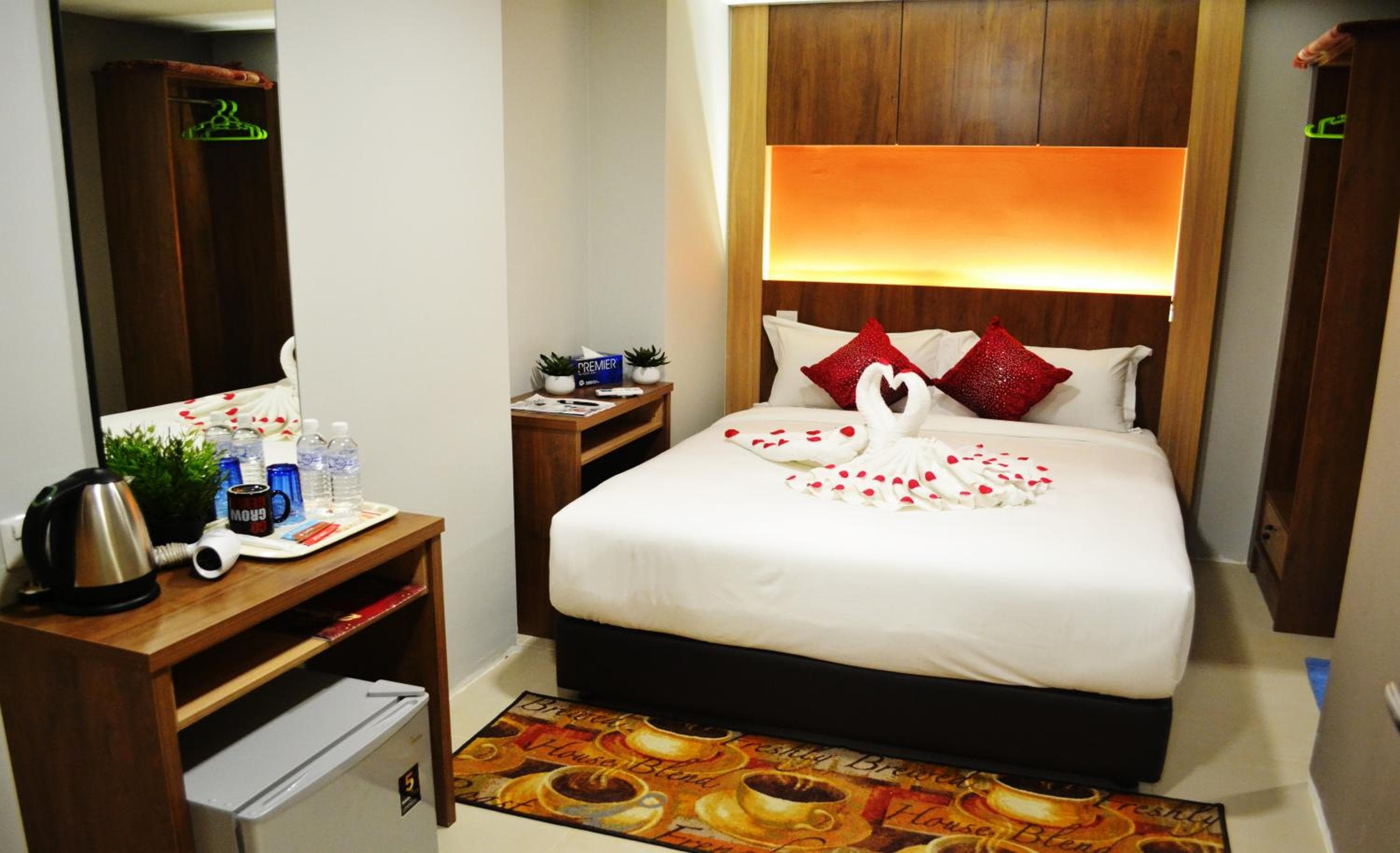 City Central Hotel