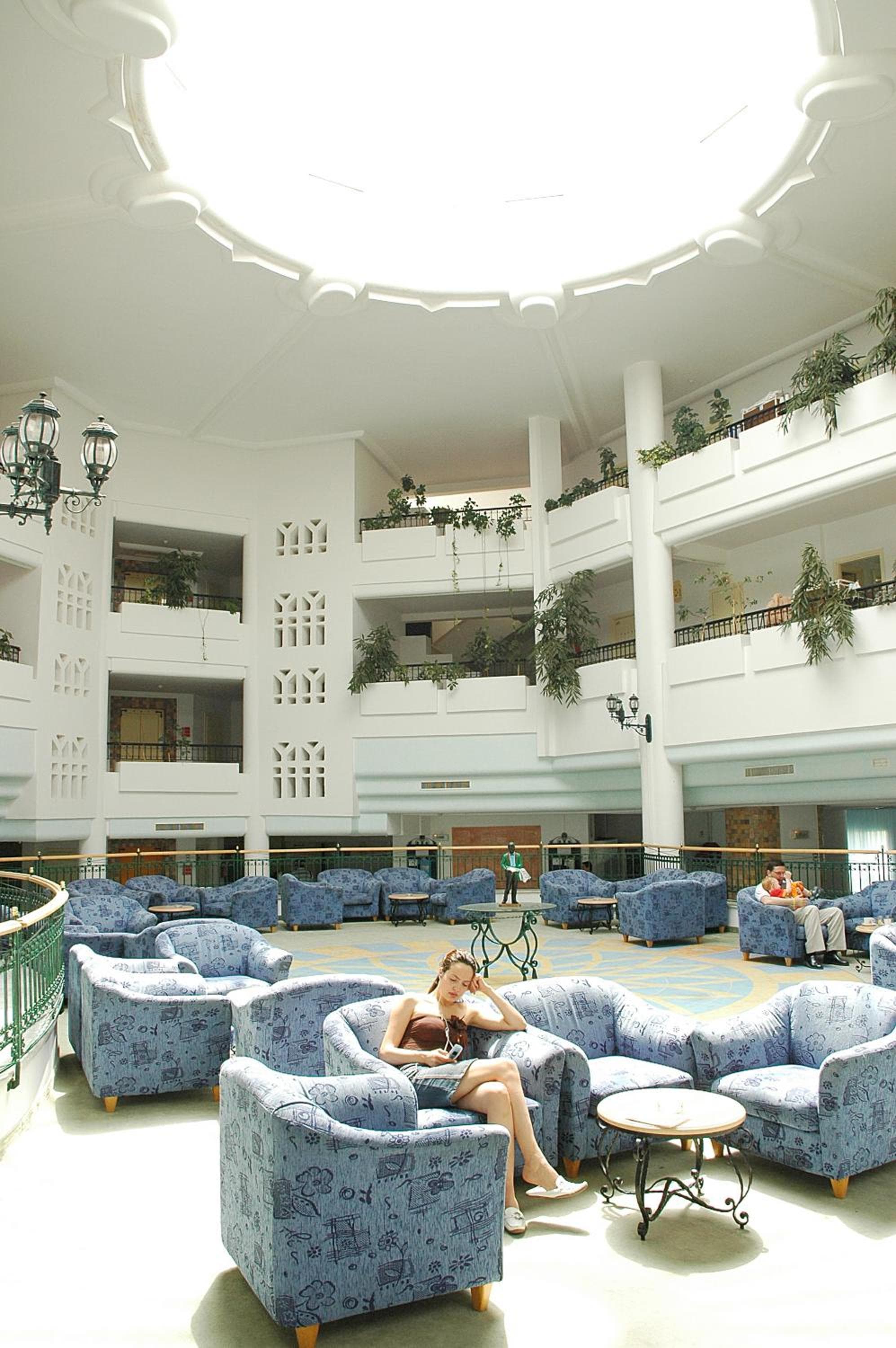 lounge