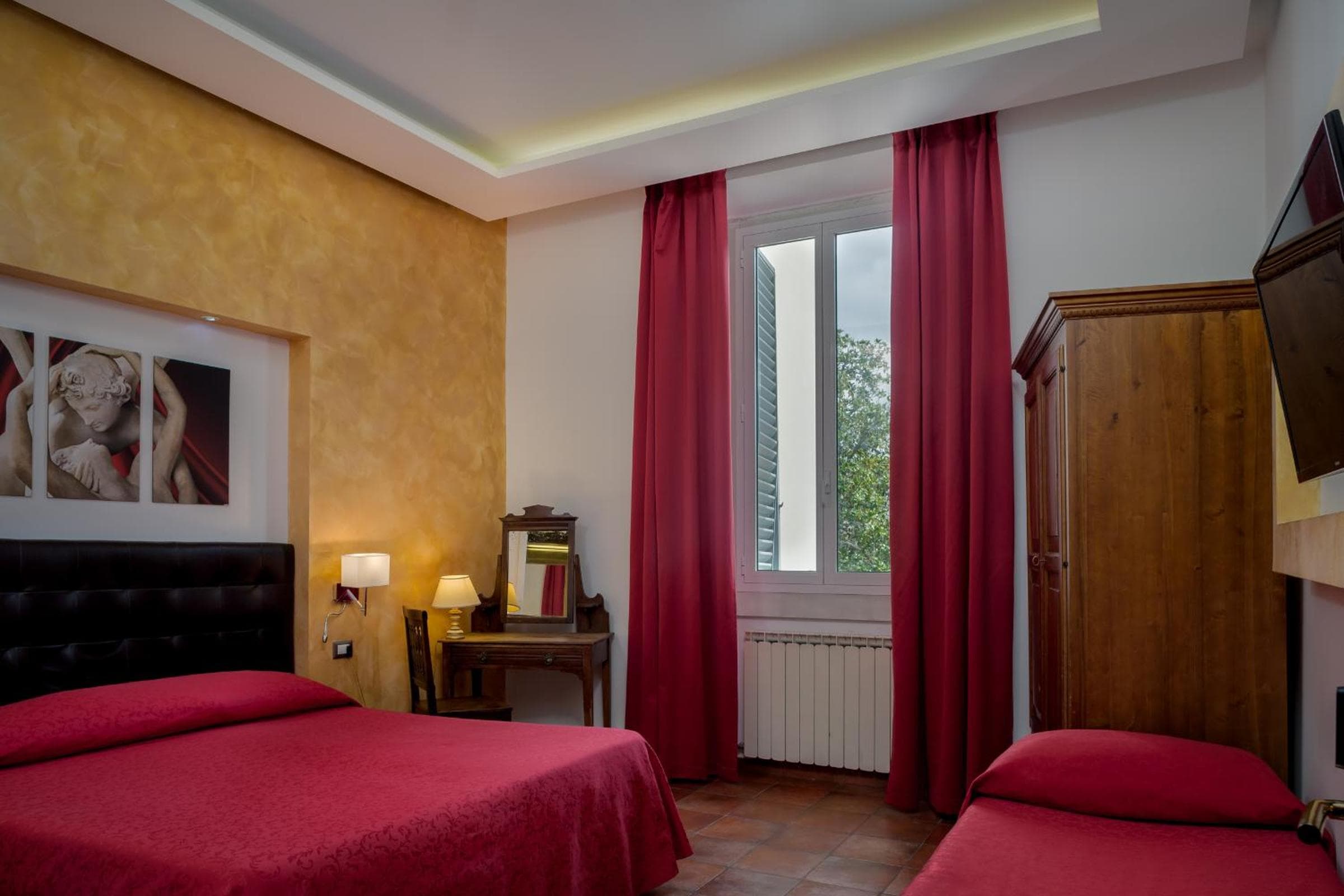 hotel room