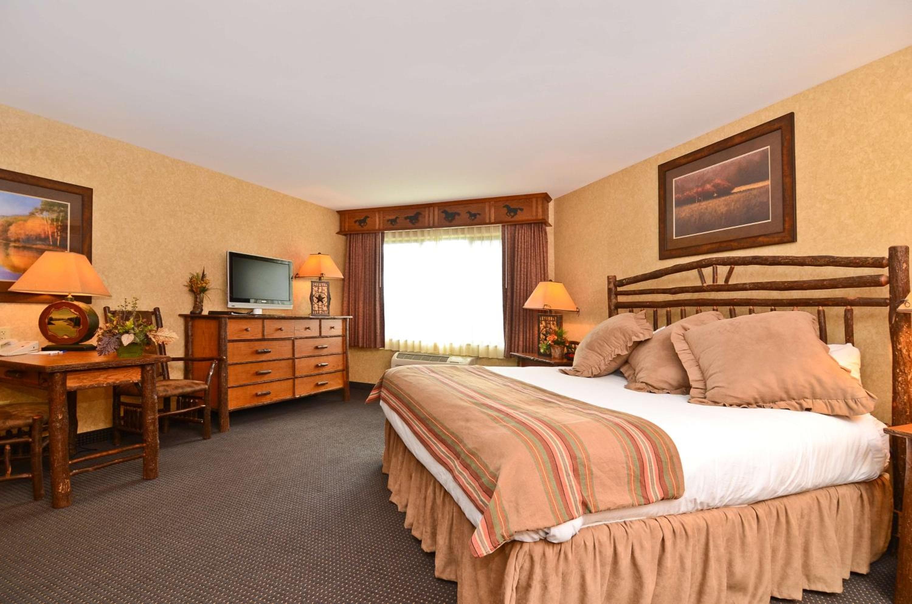 Best Western Plus Kelly Inn and Suites