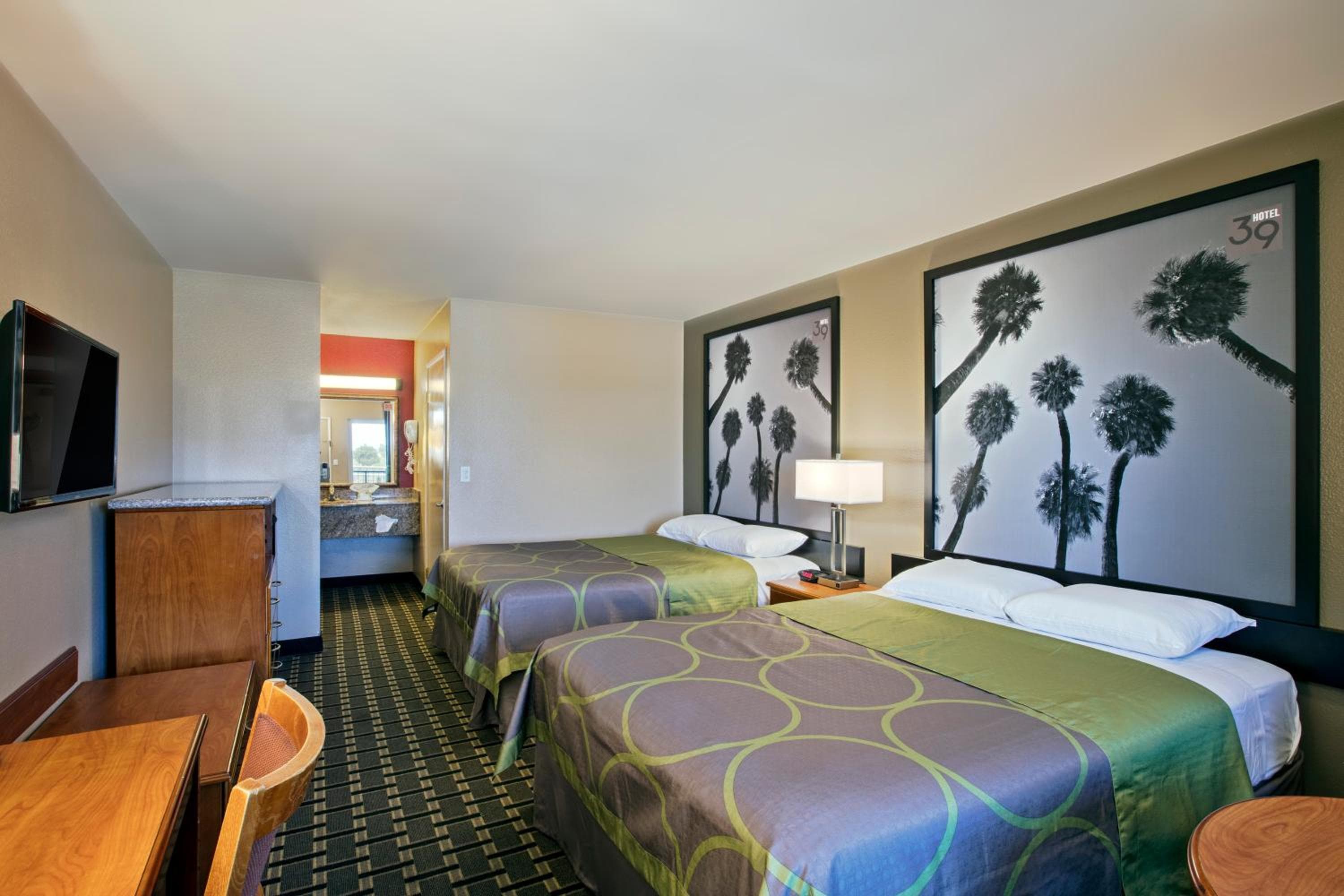 The Hotel 39