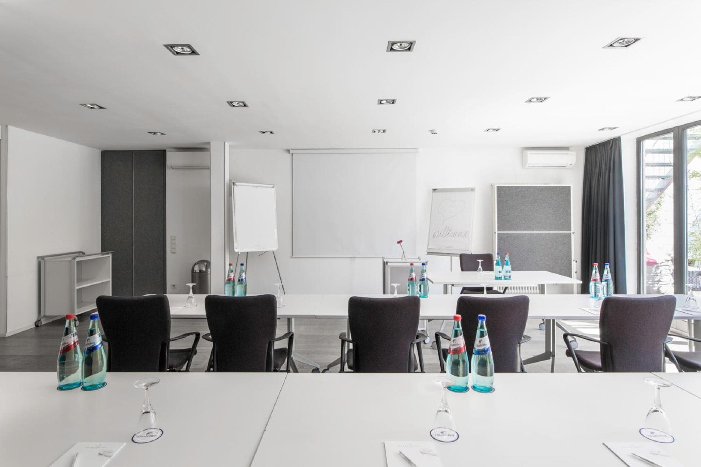 meeting & event spaces