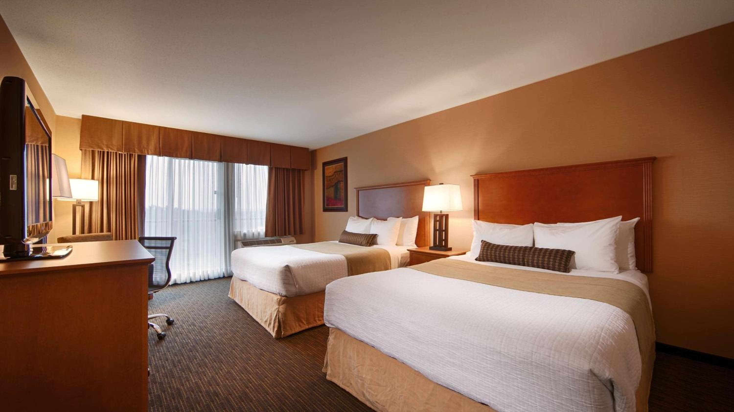 Best Western PLUS Mission City Lodge