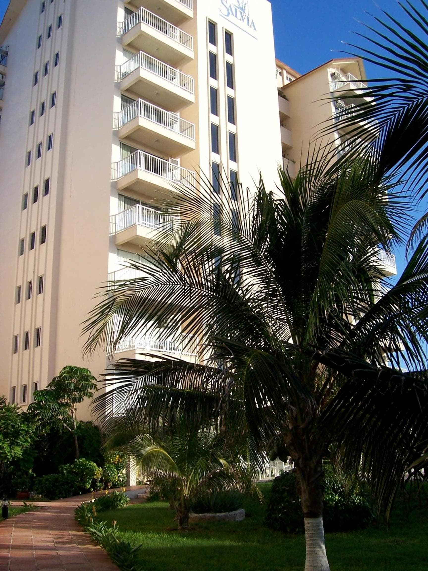 Salvia Cancun Aparts