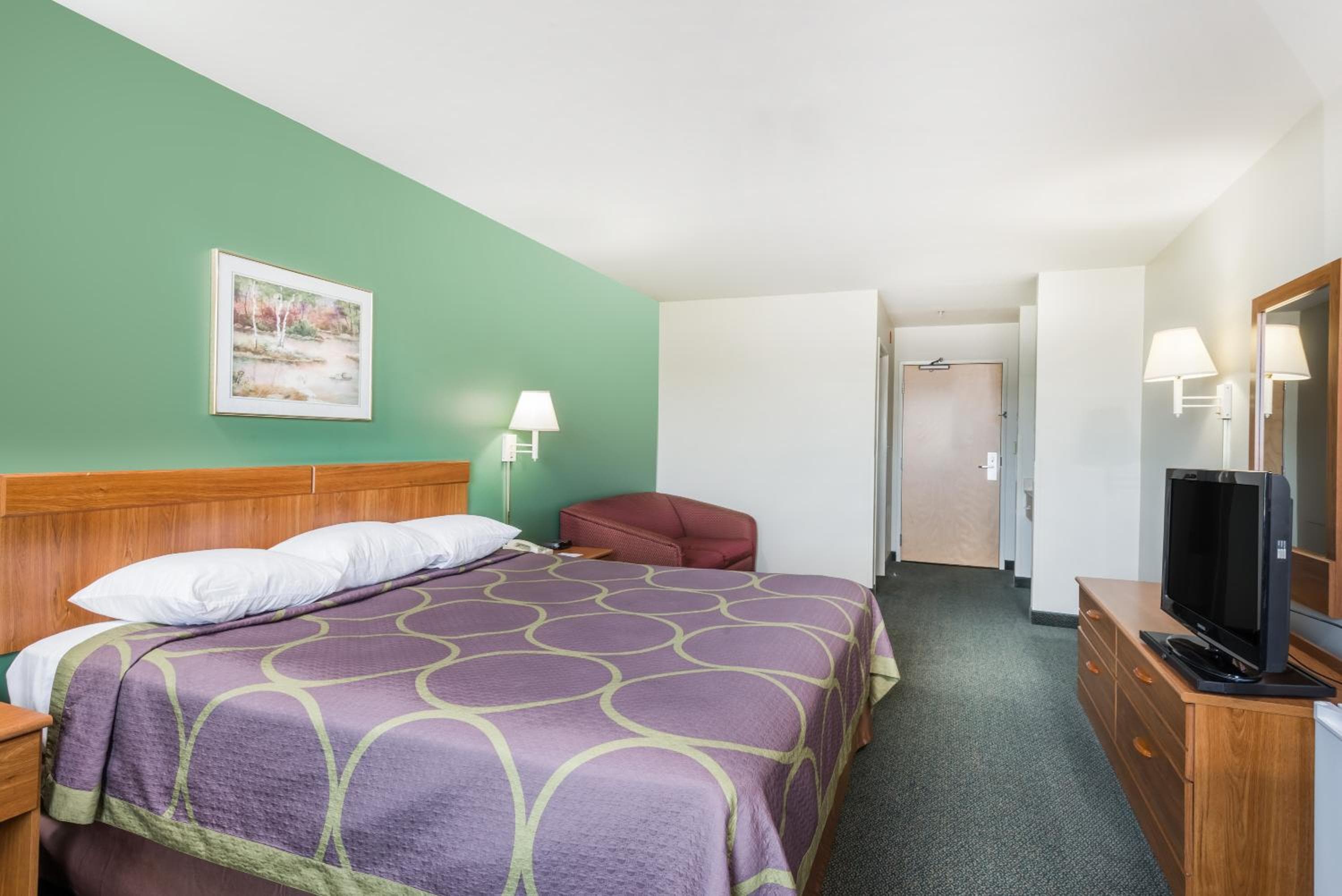Super 8 by Wyndham Hagerstown/Halfway Area