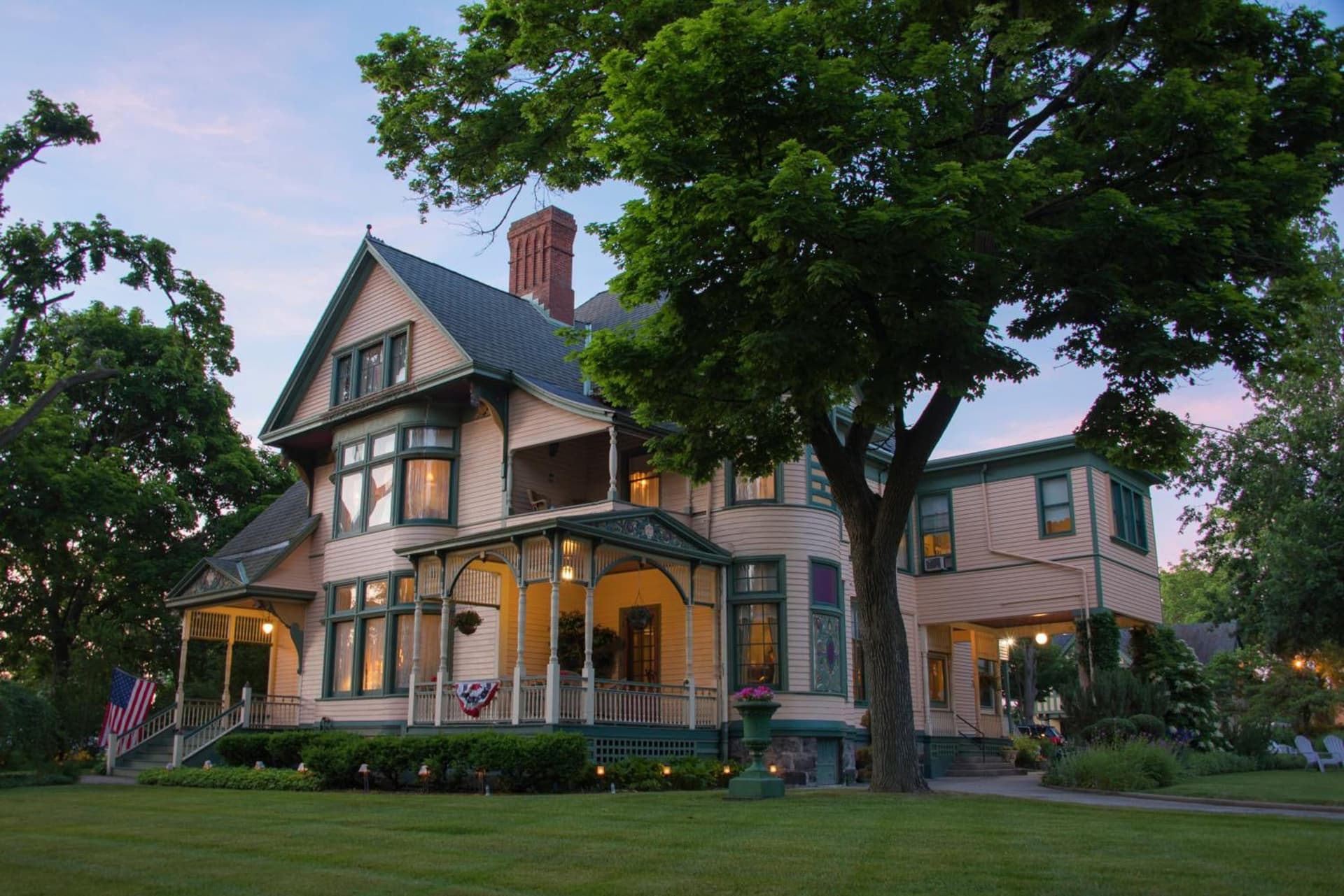 The Oliver Inn