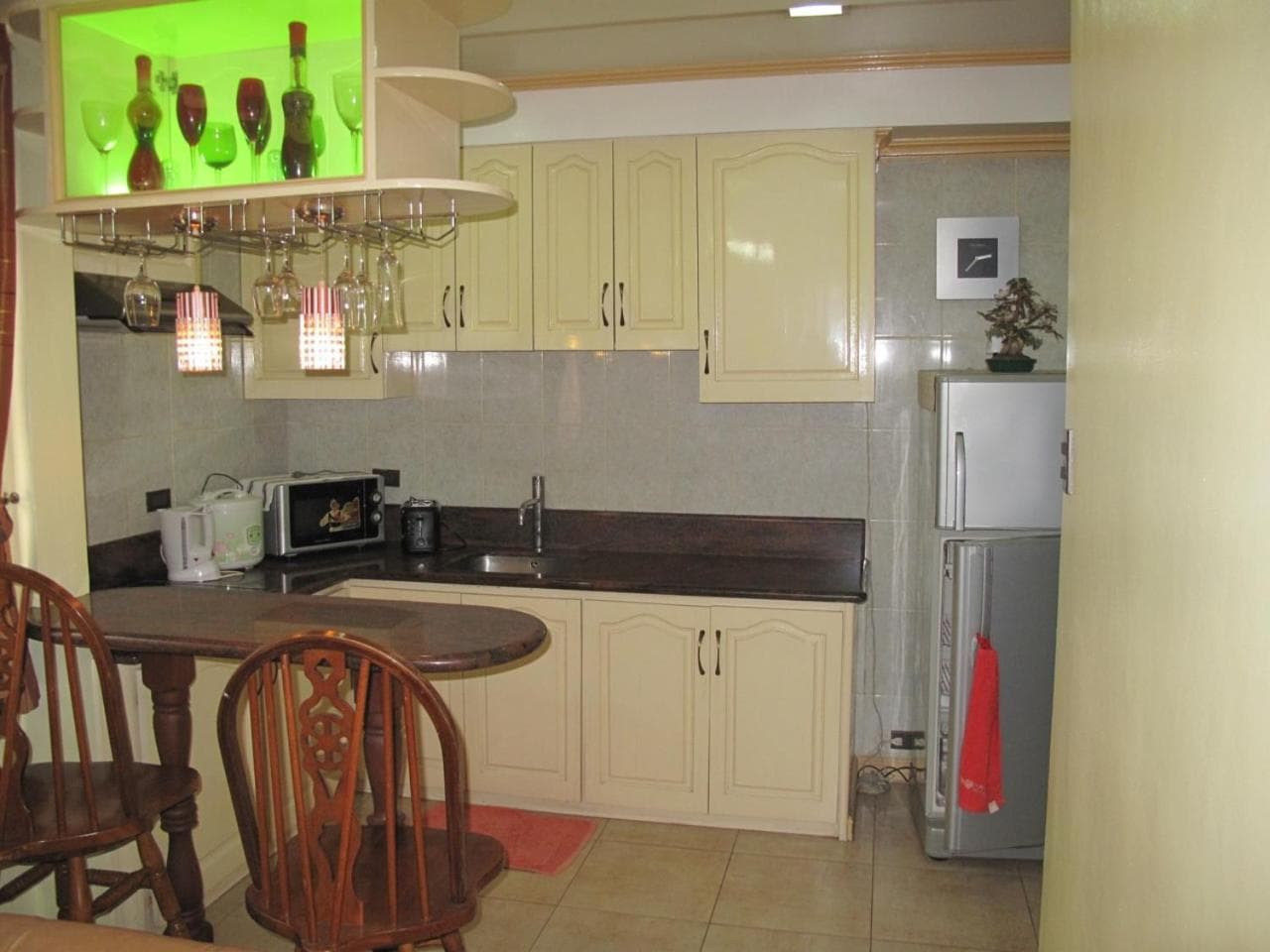 Makati Suites at Travelers Inn