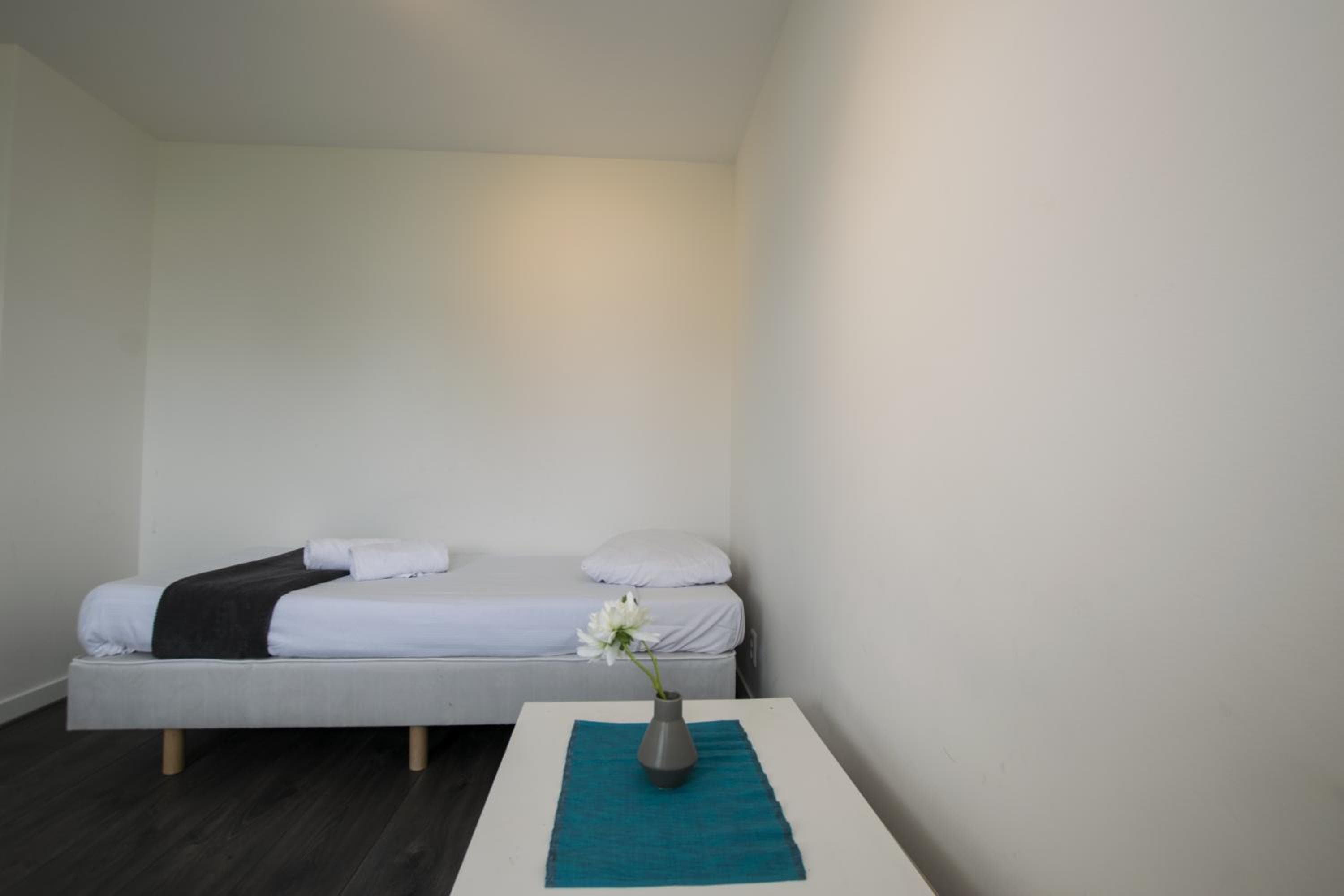 White Moon Apartment