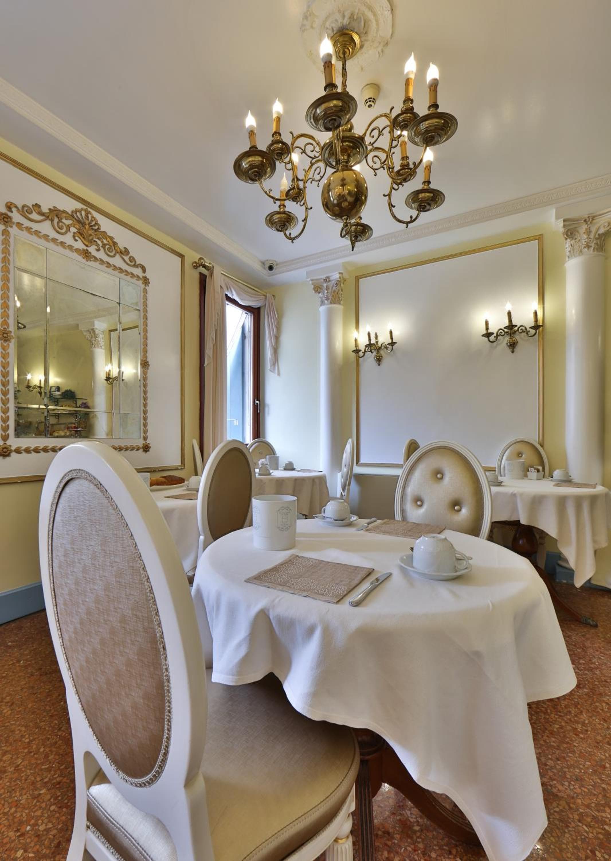 Hotel Arlecchino