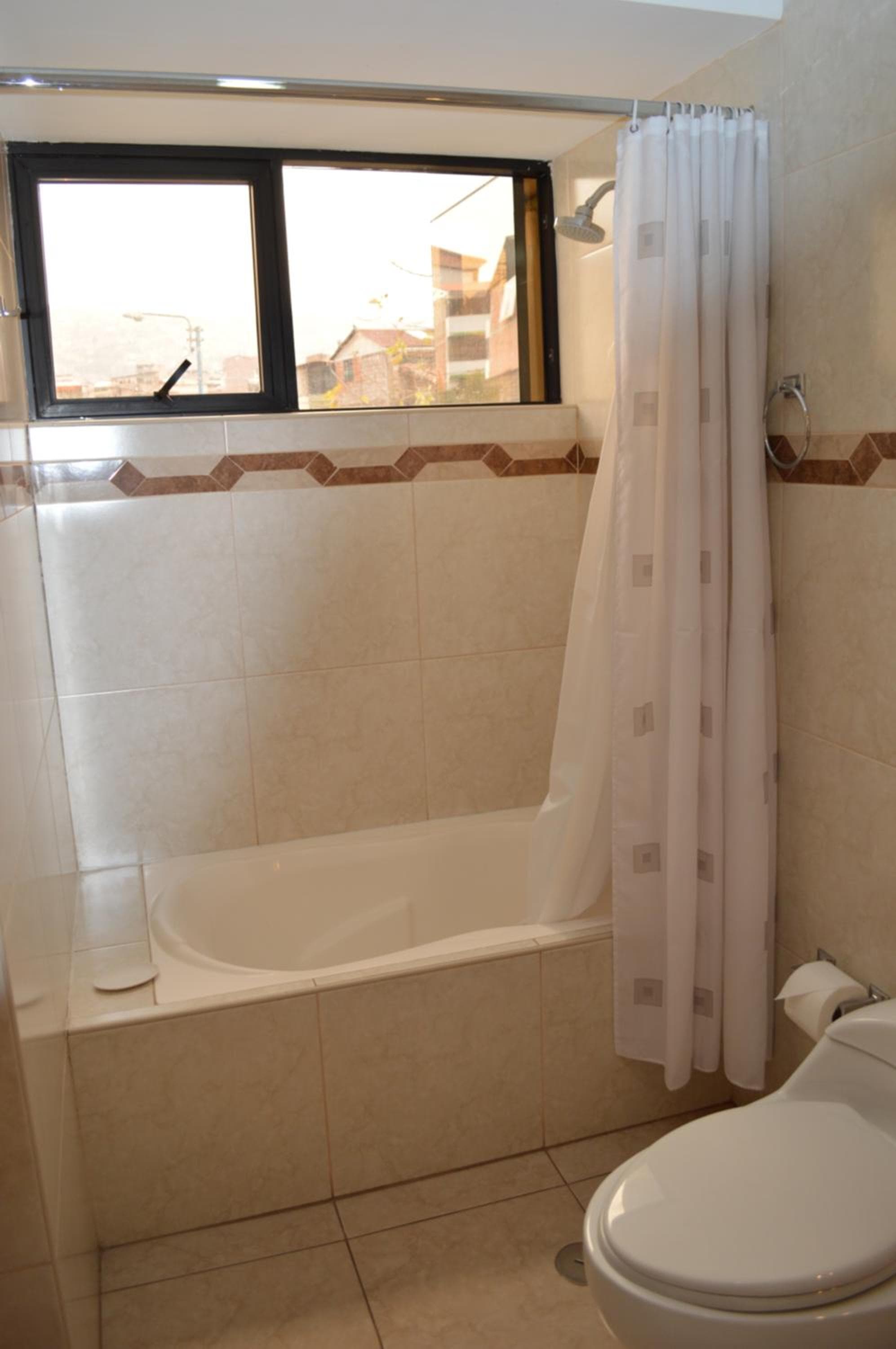 Florida del Inca Hotel