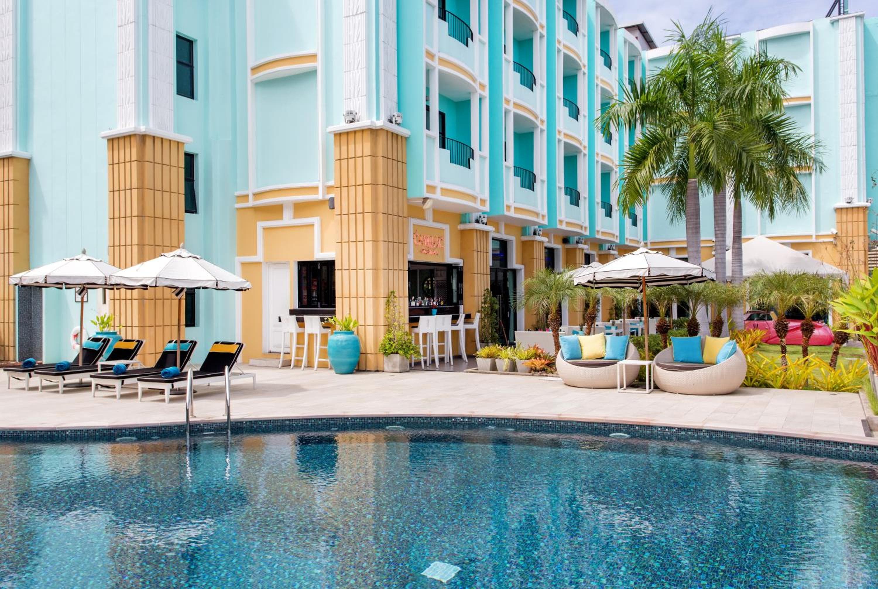 Wave Hotel Pattaya