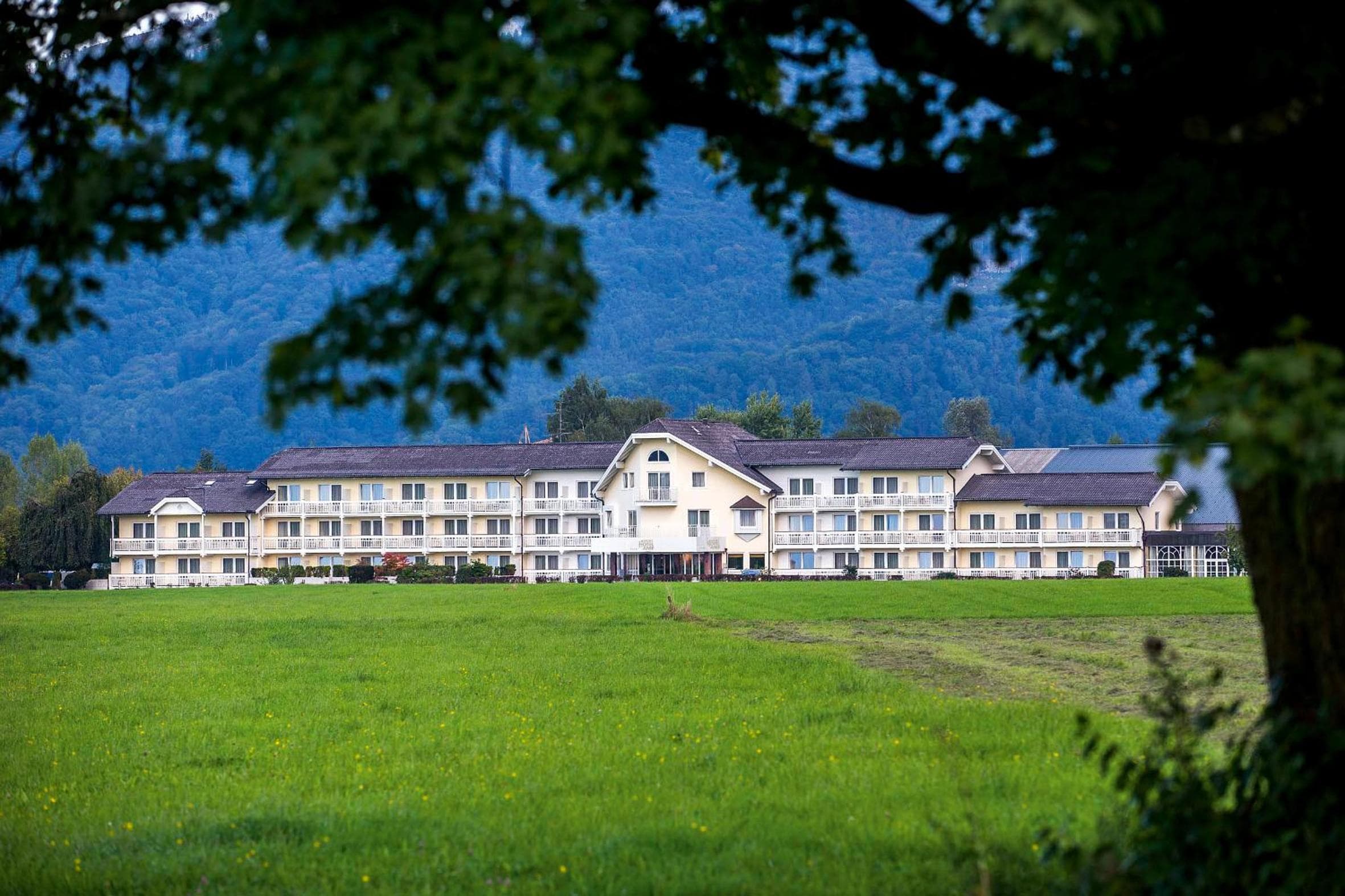 Hotel Momentum