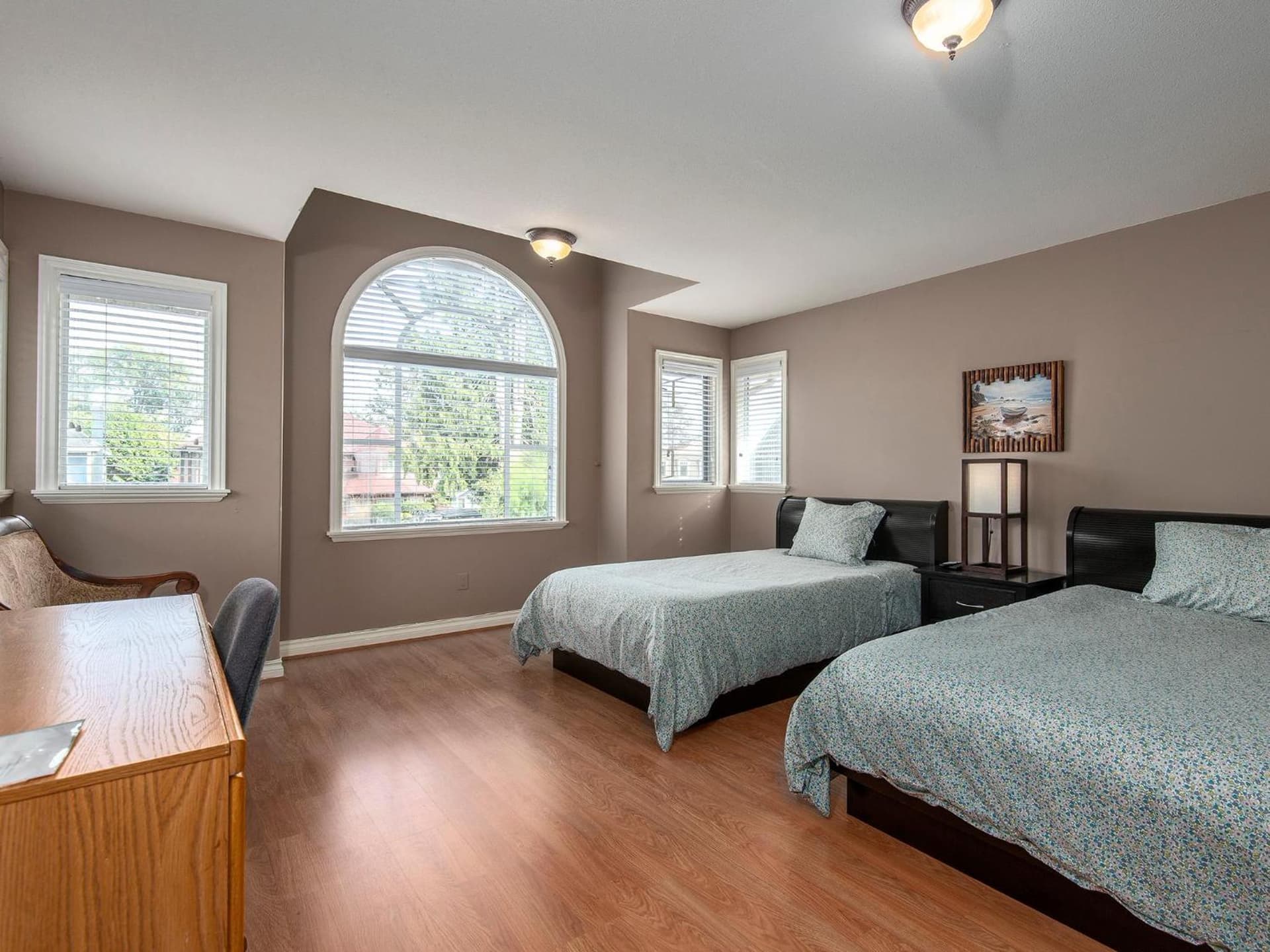 Fraser River Richmond Bed and Breakfast