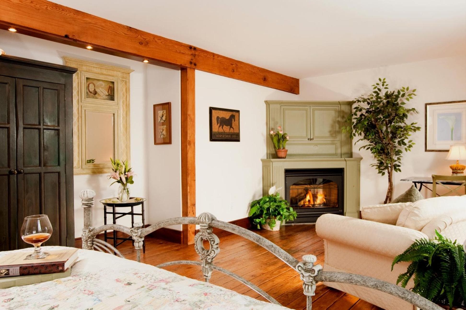 Stonecroft Inn