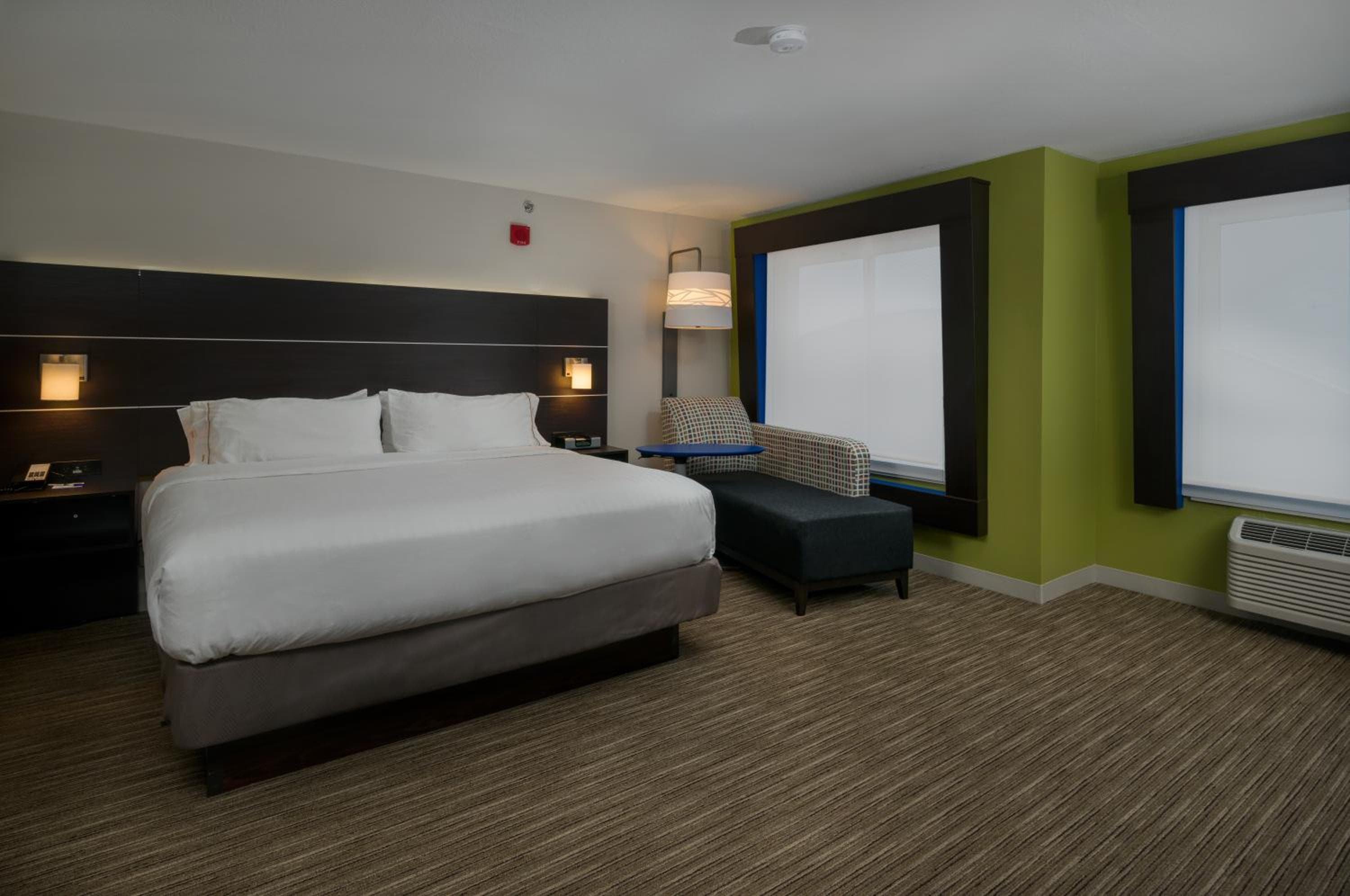 Holiday Inn Express Lawrence by IHG