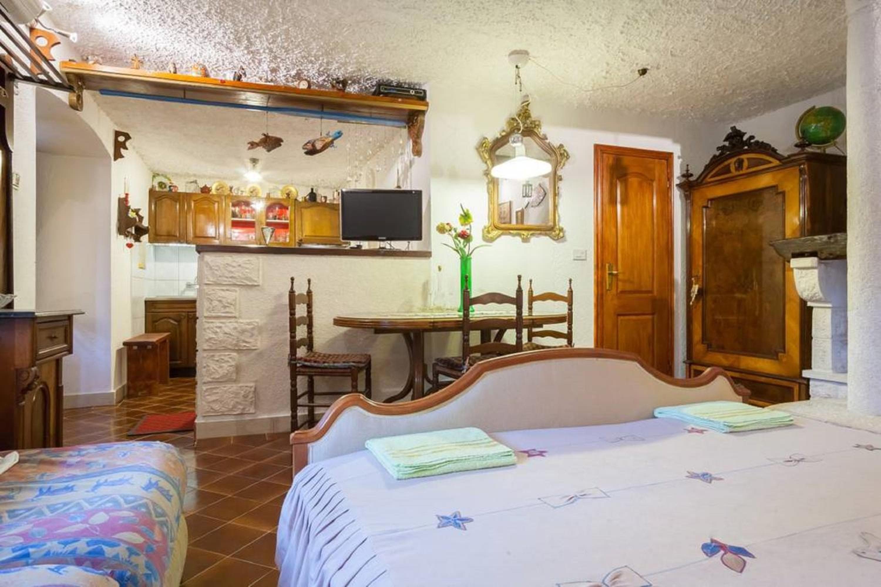 Bluemarine Rooms & Apartments