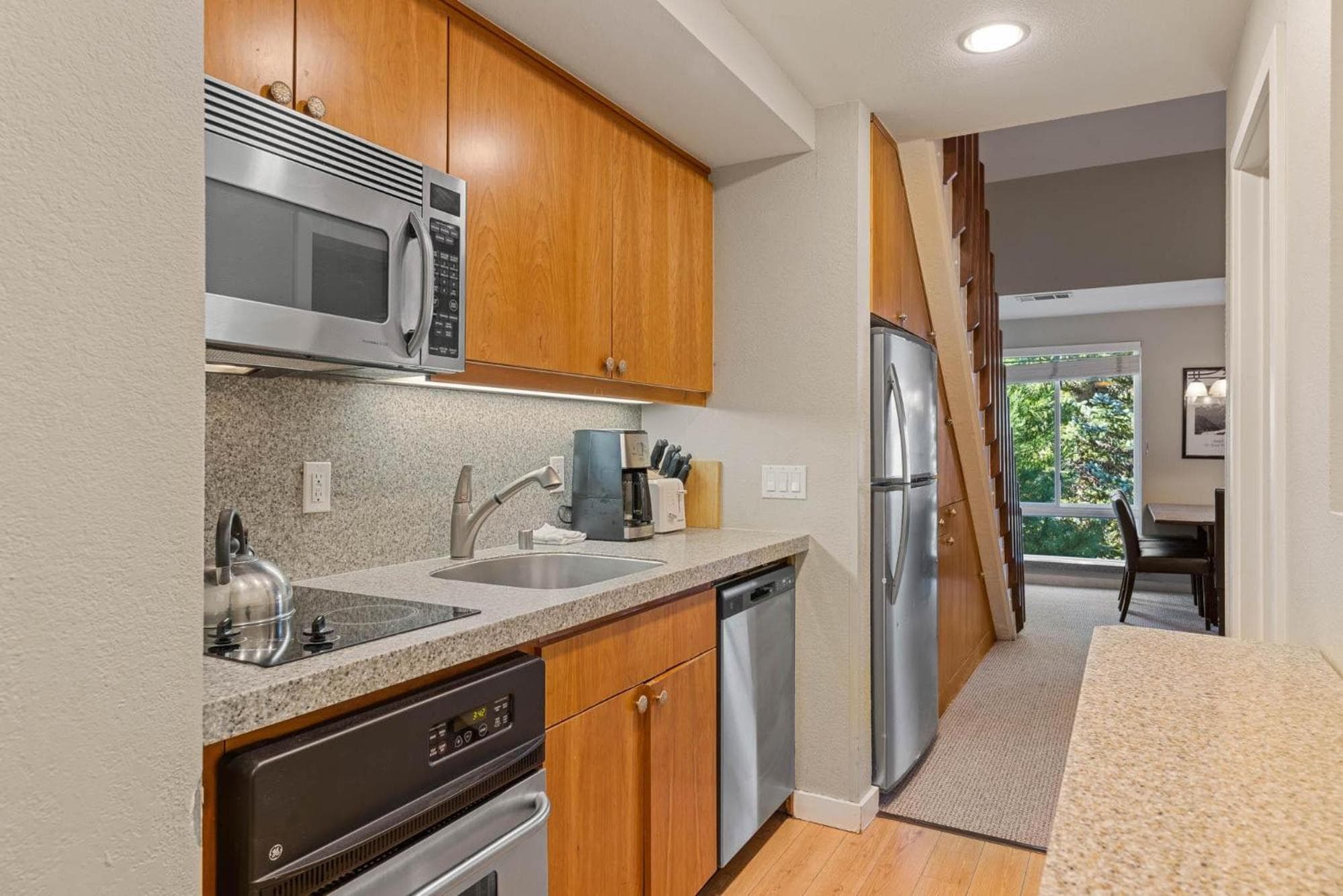 Palisades Tahoe Lodge Rentals Premium Studio Loft #313