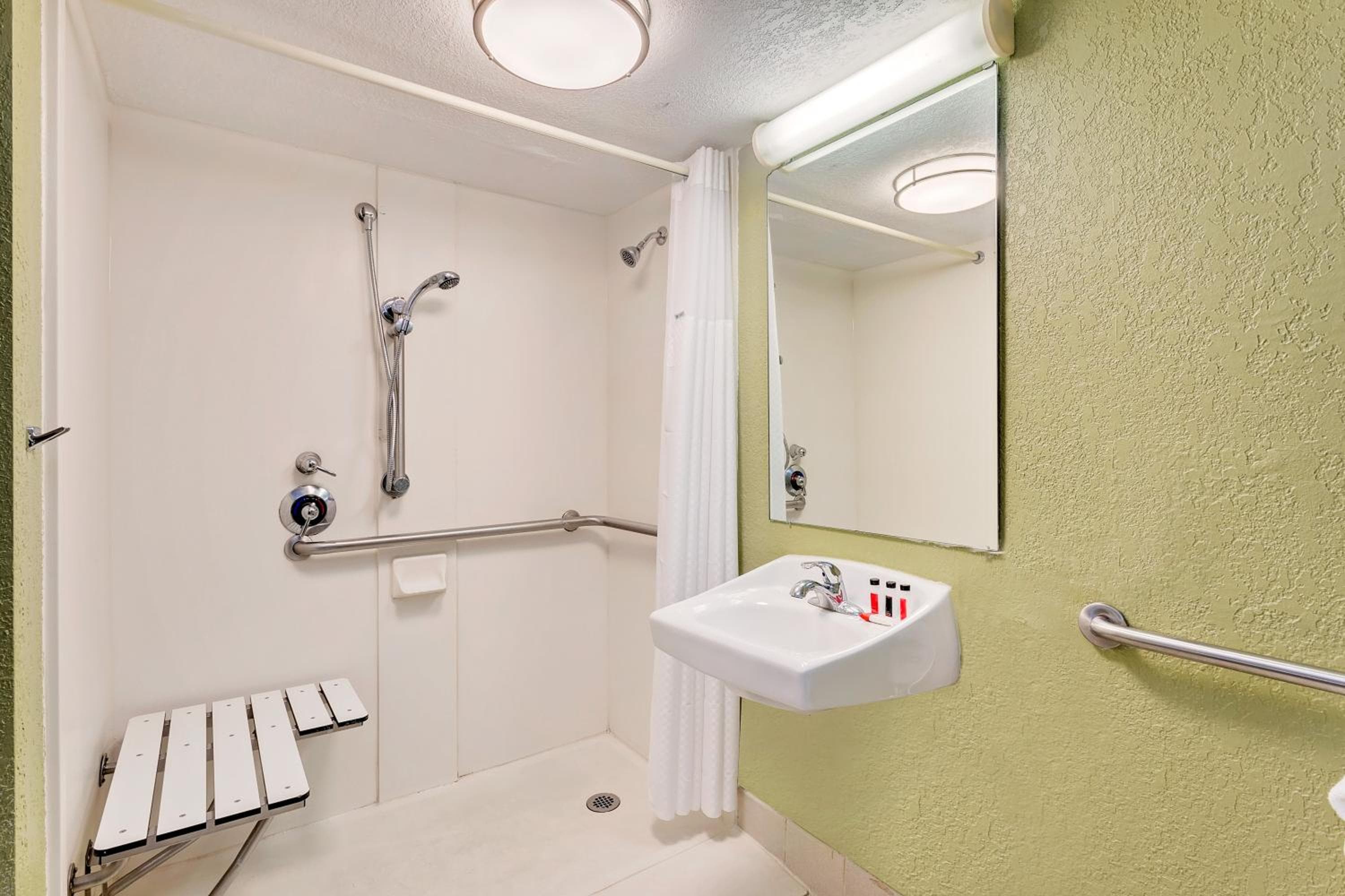 Baymont by Wyndham Jacksonville Orange Park