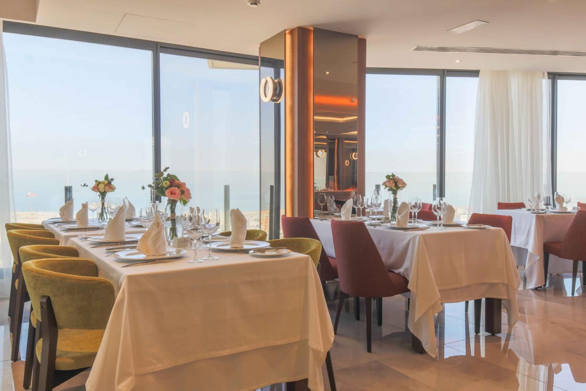 Lamaraz Hotels