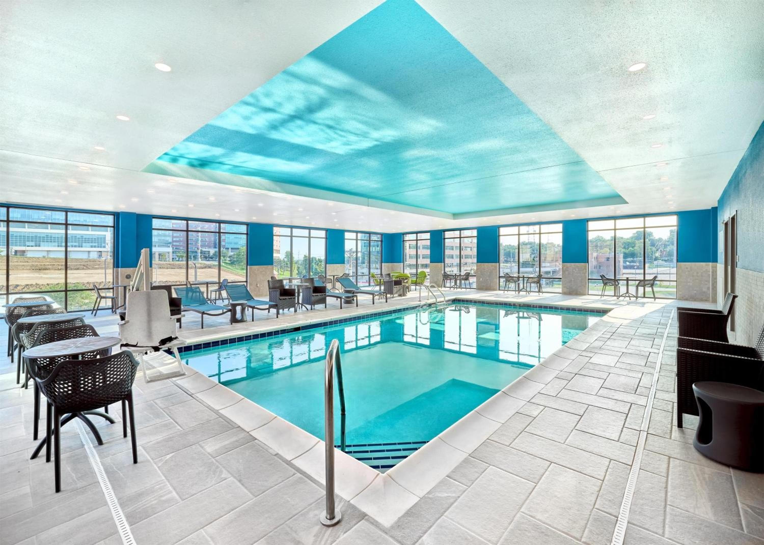 Hampton Inn & Suites Omaha Un Medical Center Area