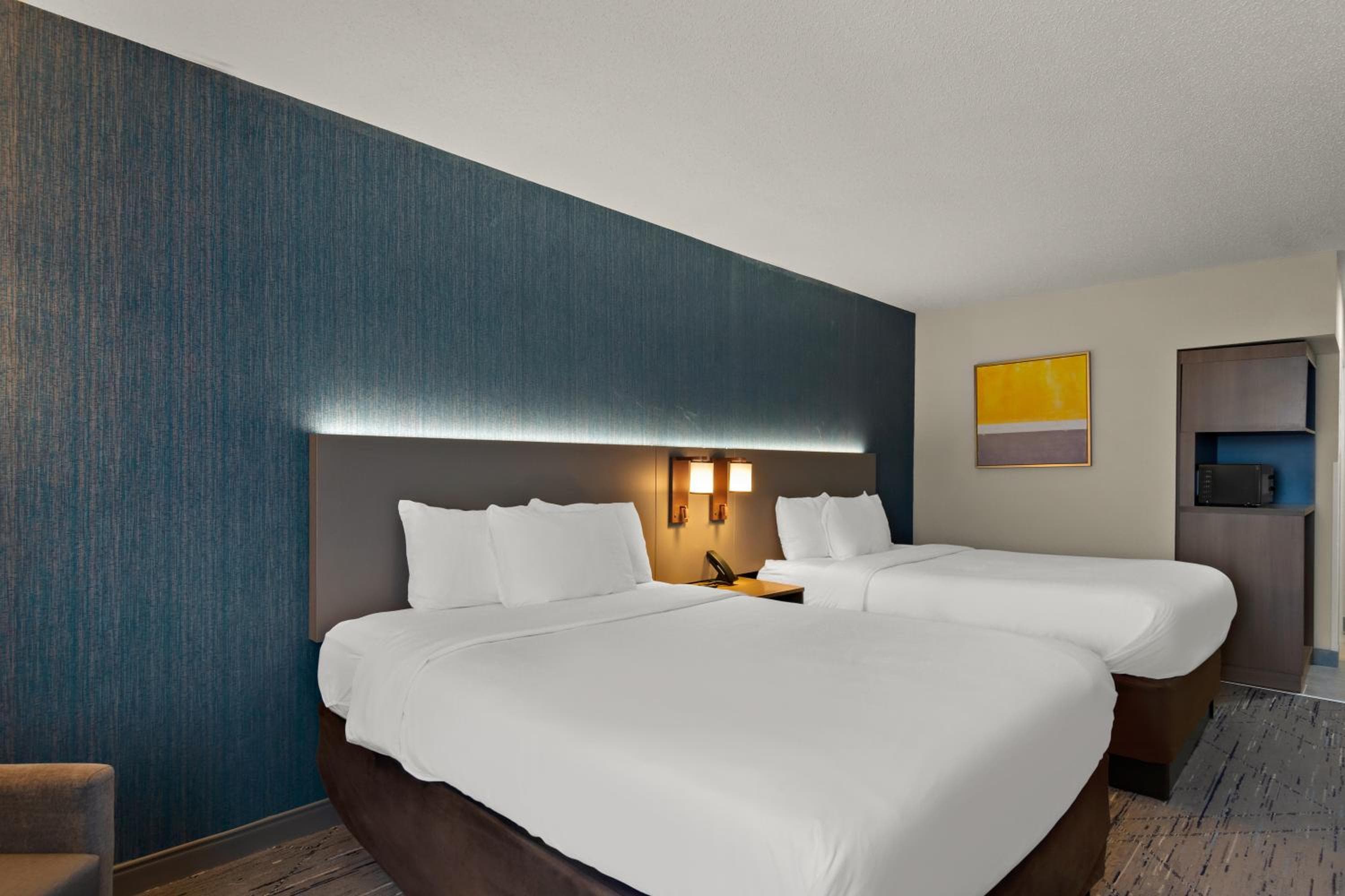 Comfort Inn & Suites Ashland - Richmond North