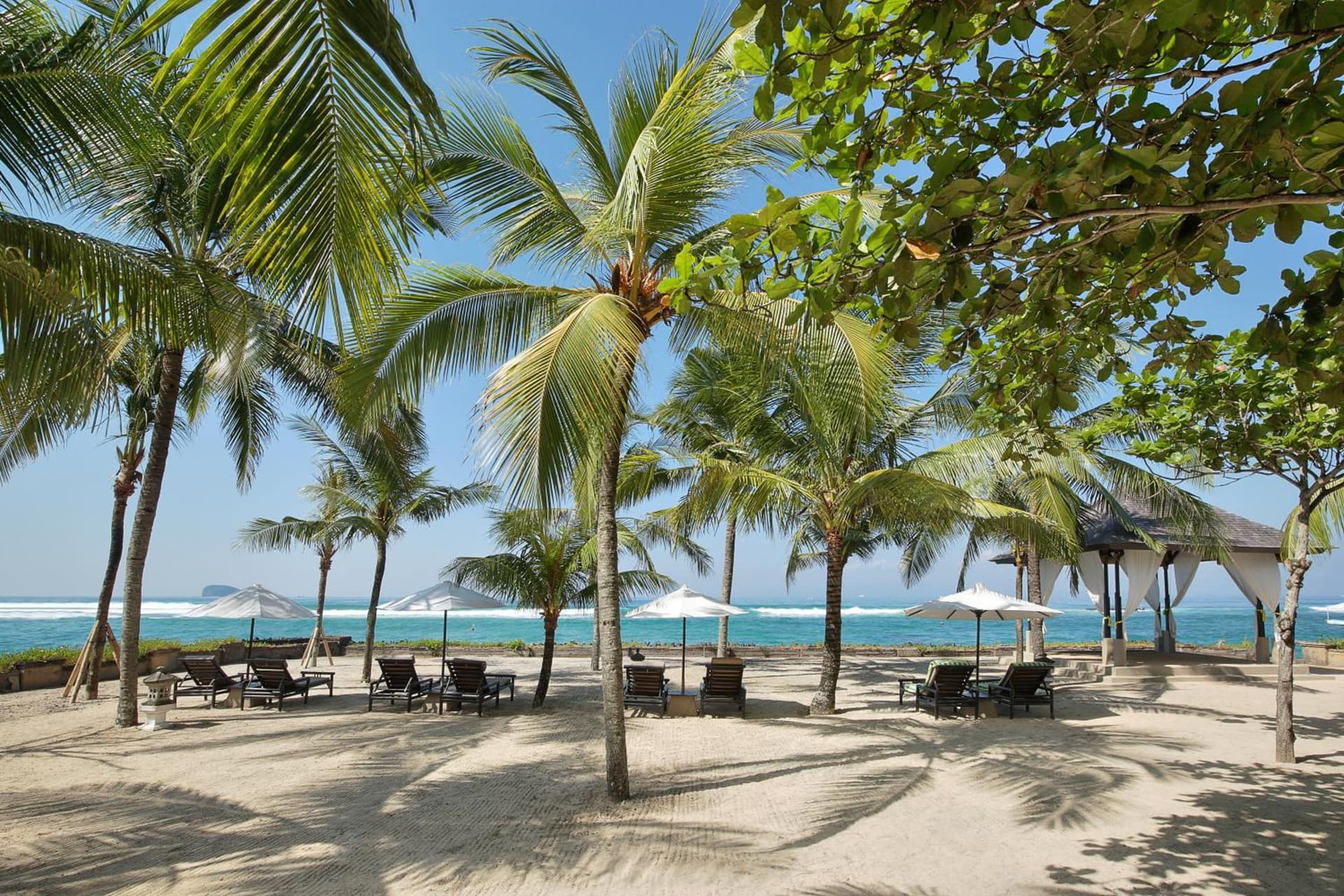Candi Beach Resort & Spa