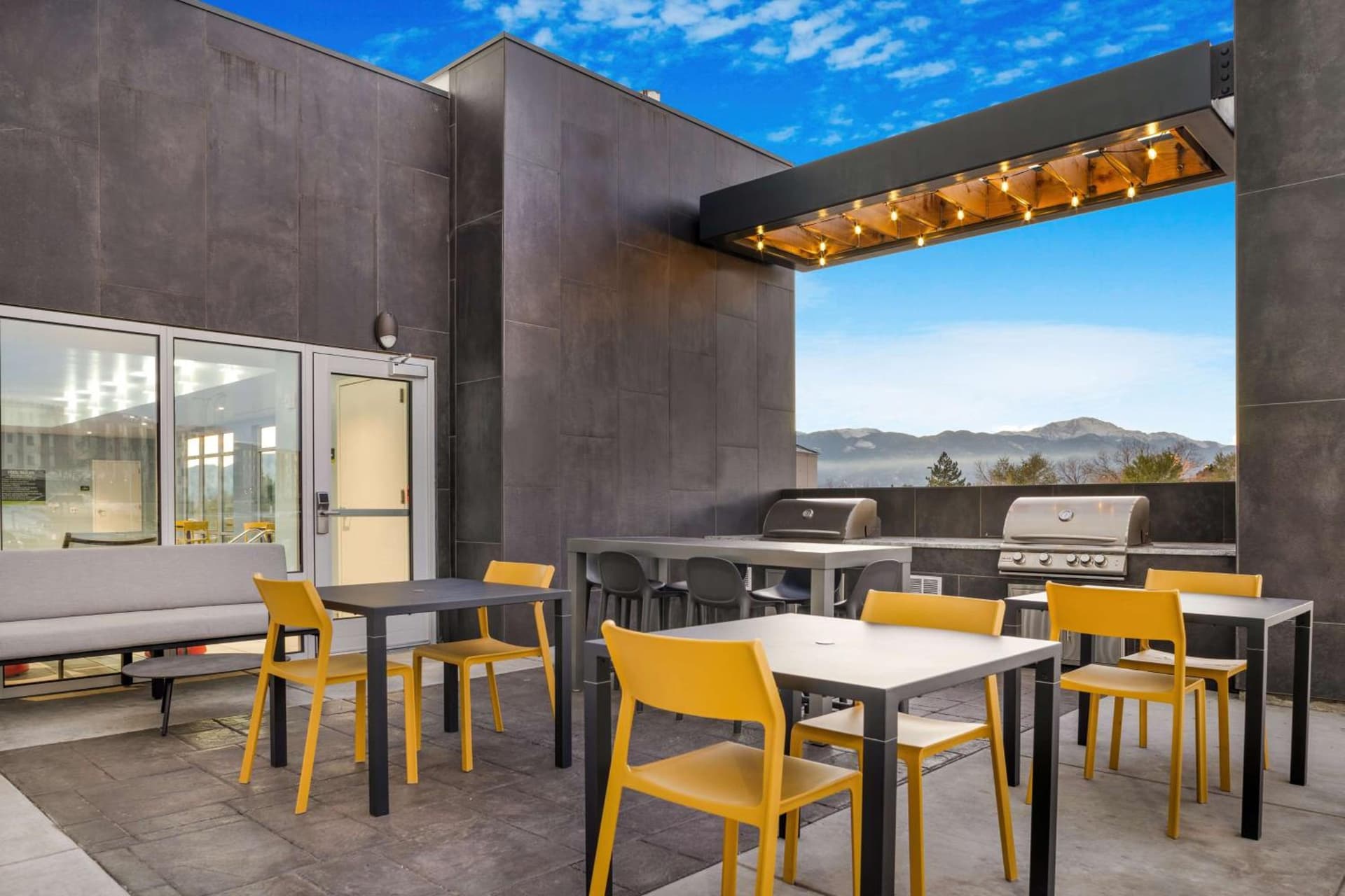 Home2 Suites By Hilton Colorado Springs Airport