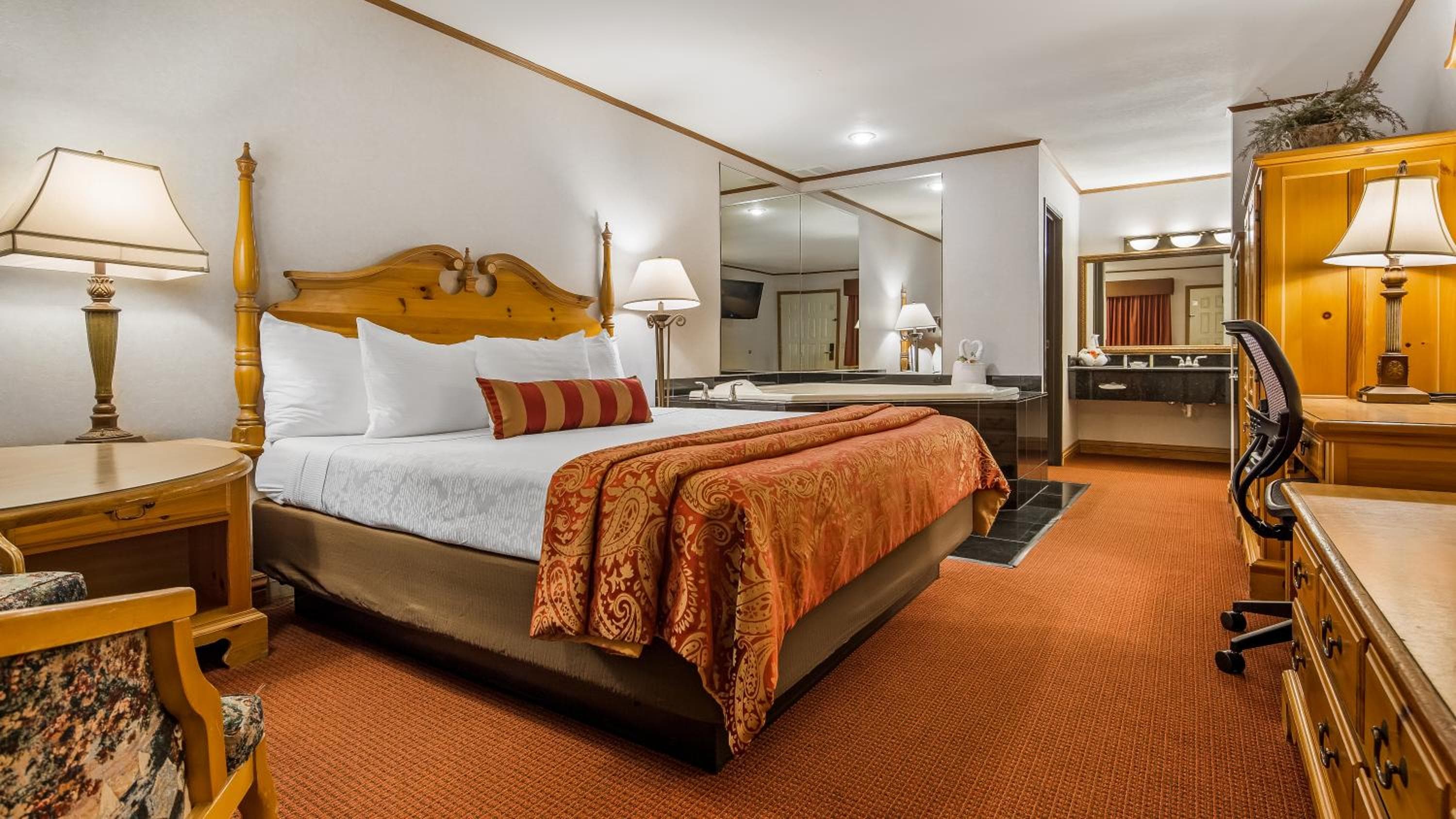 Best Western Plus Dockside Waterfront Inn