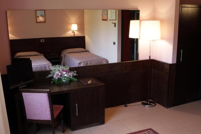 Hotel City