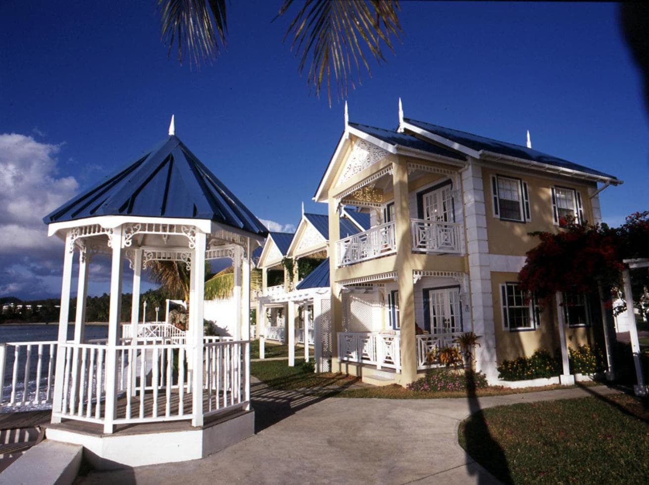 Villa Beach Cottages