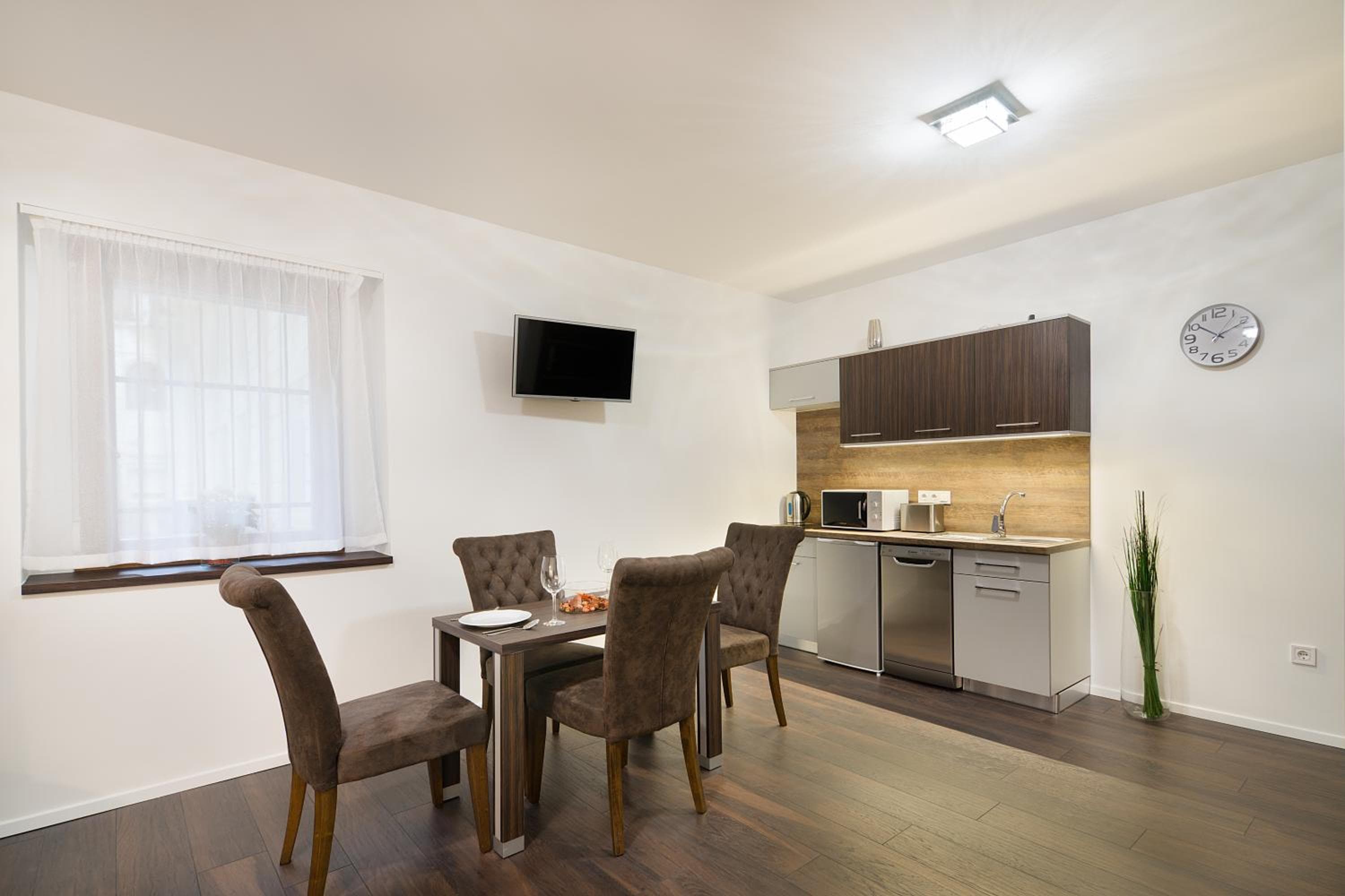 Paulay Downtown Apartments