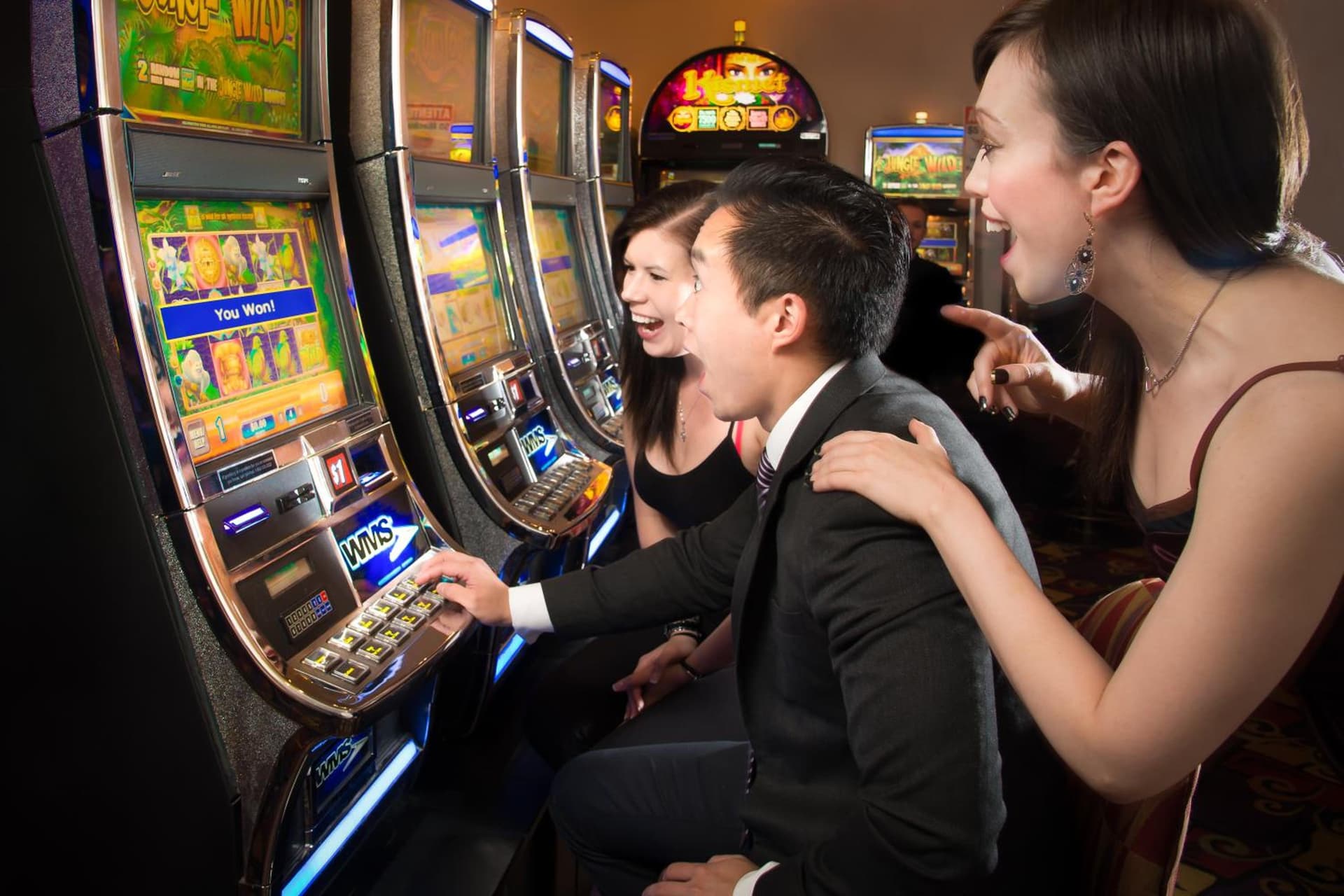 Deerfoot Inn and Casino