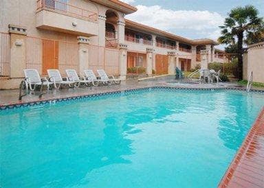 Baymont by Wyndham Manteca