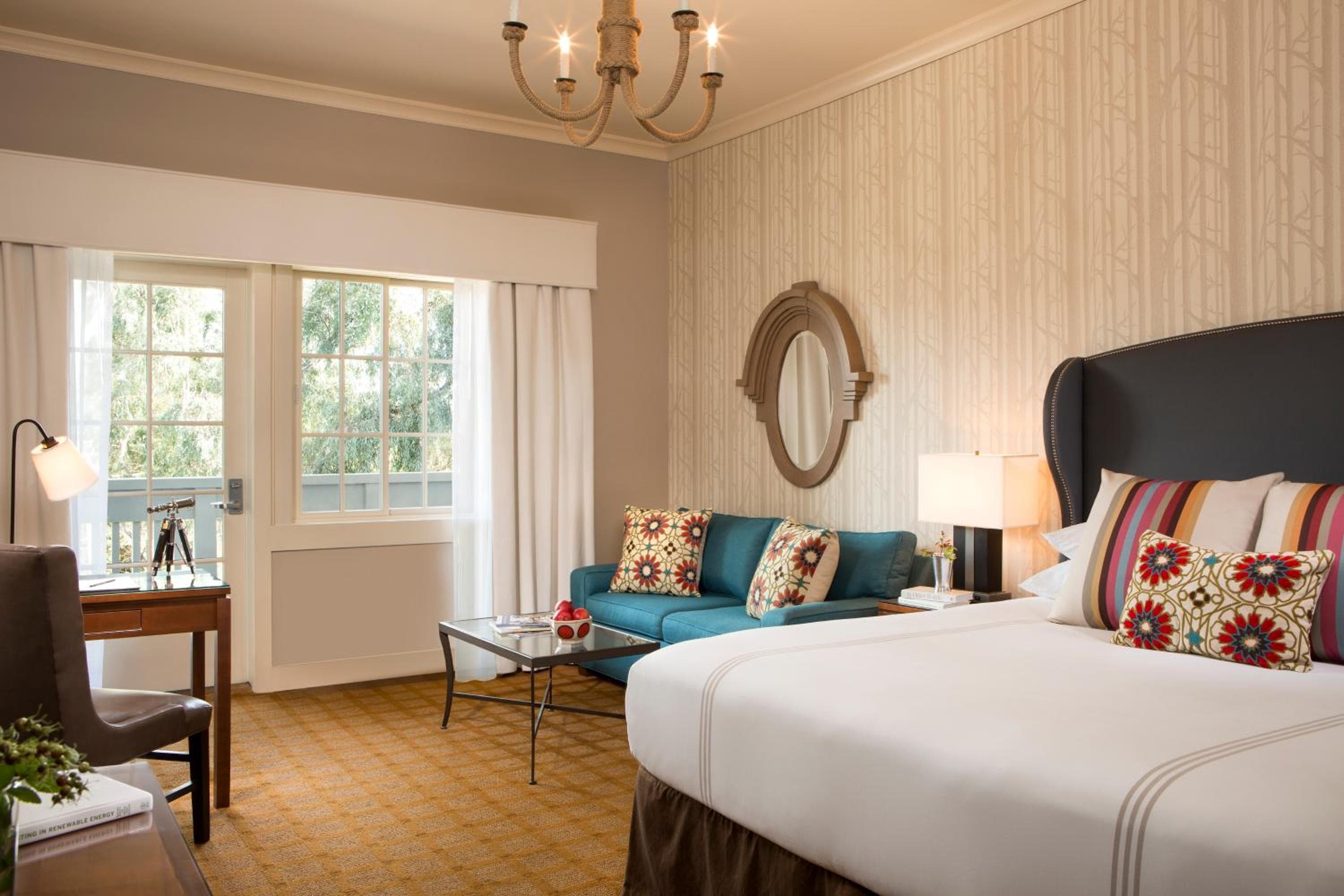 River Terrace Inn