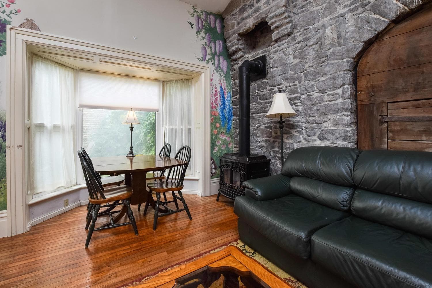 Noble Suites