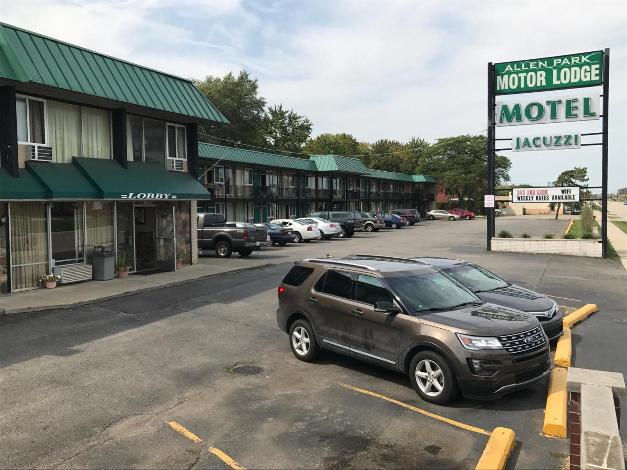 Allen Park Motor Lodge