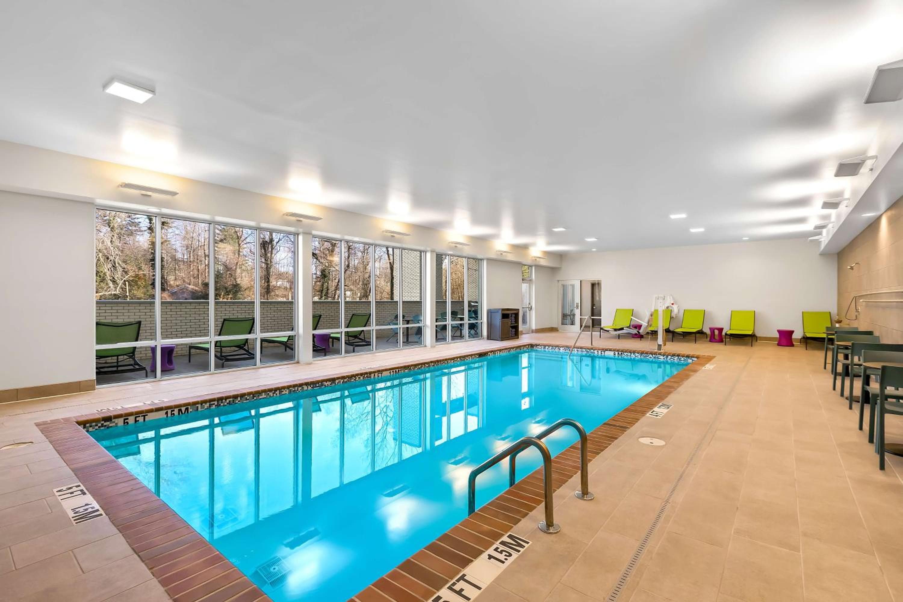 Home2 Suites By Hilton Hendersonville