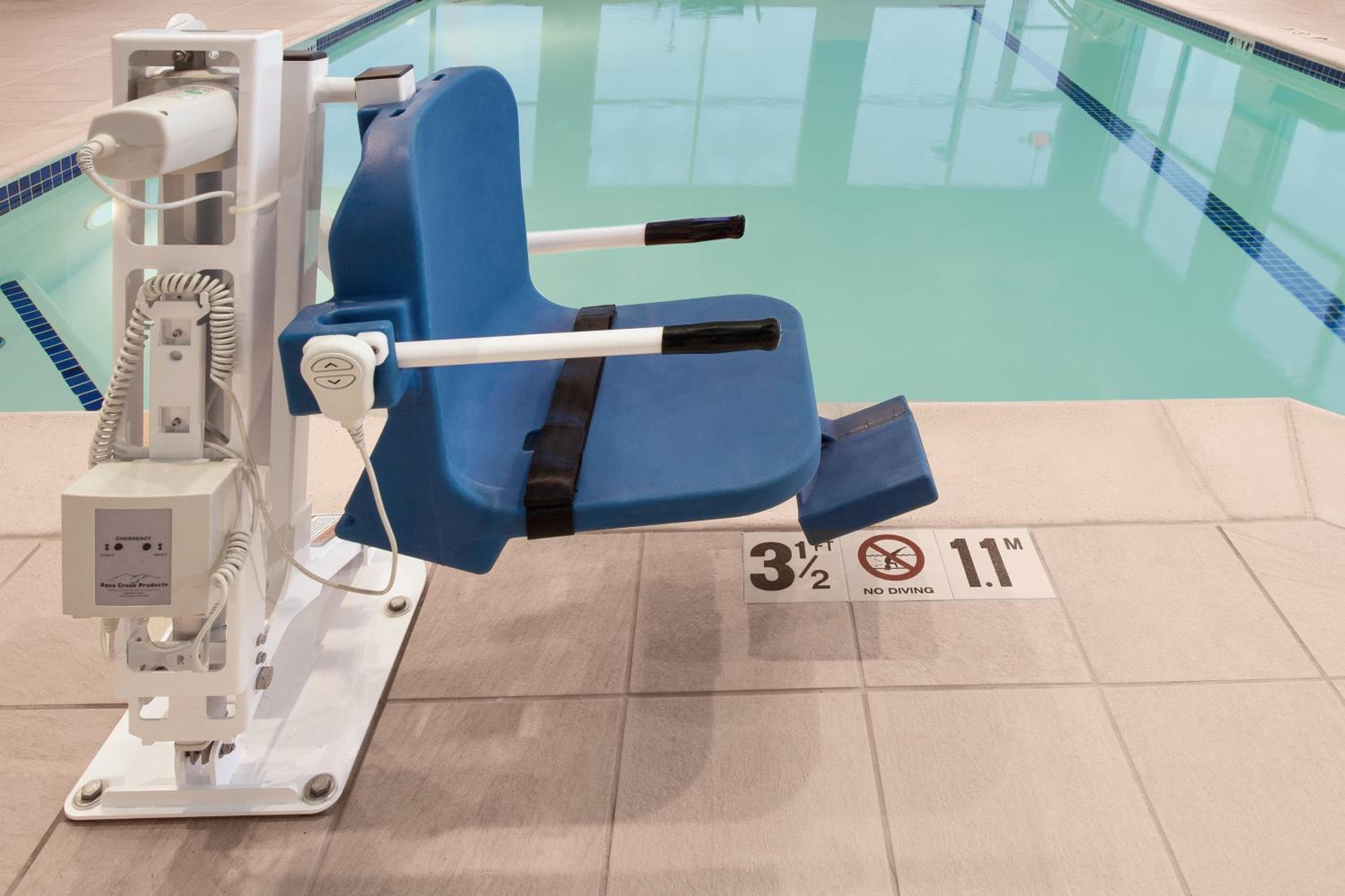 Holiday Inn Express & Suites - Sterling Heights-Detroit Area by IHG