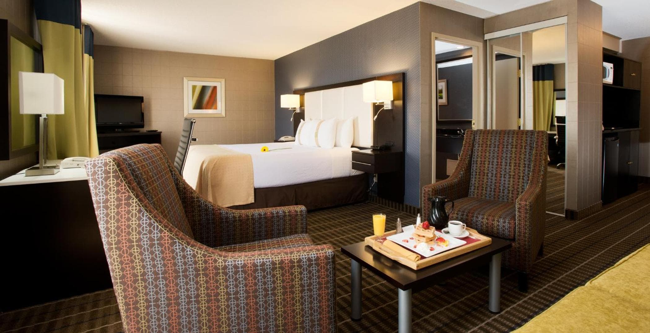 Holiday Inn & Suites Mississauga West - Meadowvale by IHG