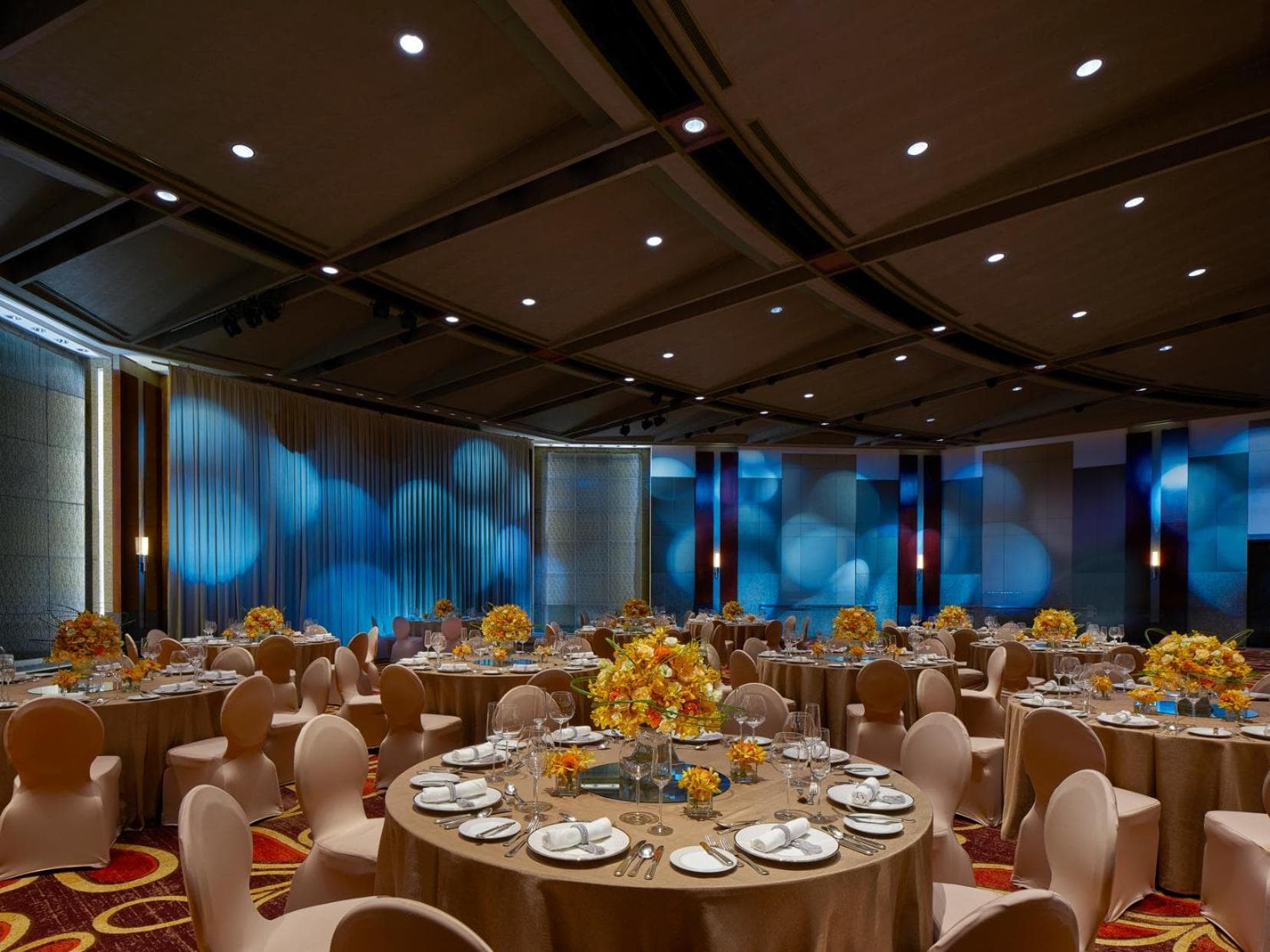 Shangri-La Far Eastern, Taipei